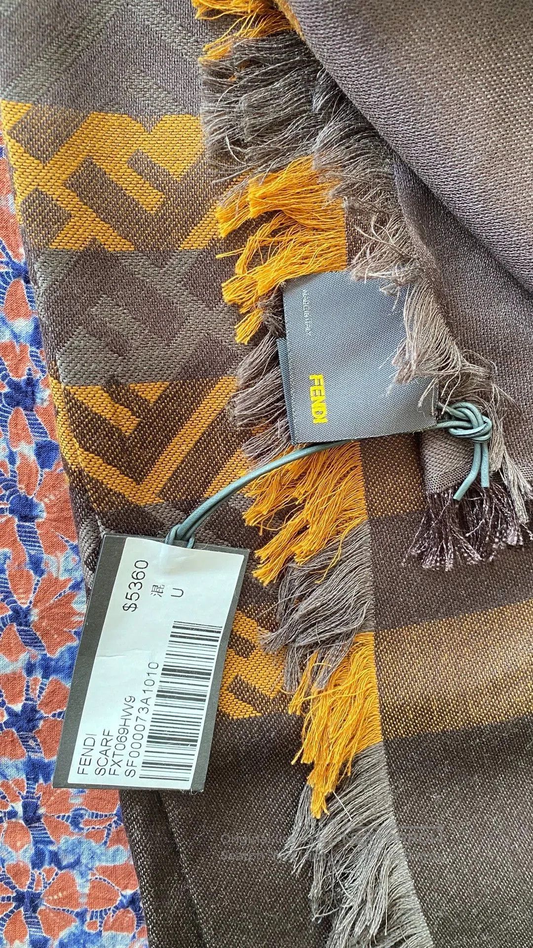 Fendi Fendi FF scarf shawl. Size ONE SIZE - 4 Thumbnail
