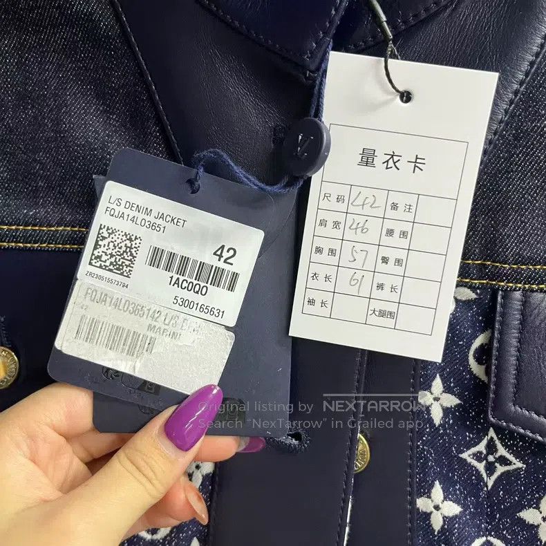 Louis Vuitton Louis Vuitton 24 Latest Navy Blue Full Button Long Sleeve Size XS / US 0-2 / IT 36-38 - 5 Thumbnail