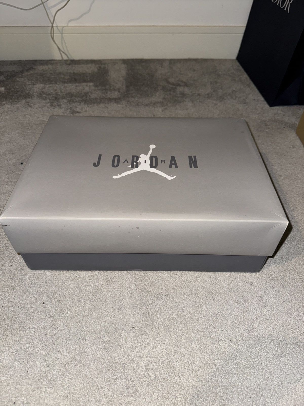 Jordan Brand Jordan 11 Cool Grey Size US 9.5 / EU 42-43 - 11 Thumbnail