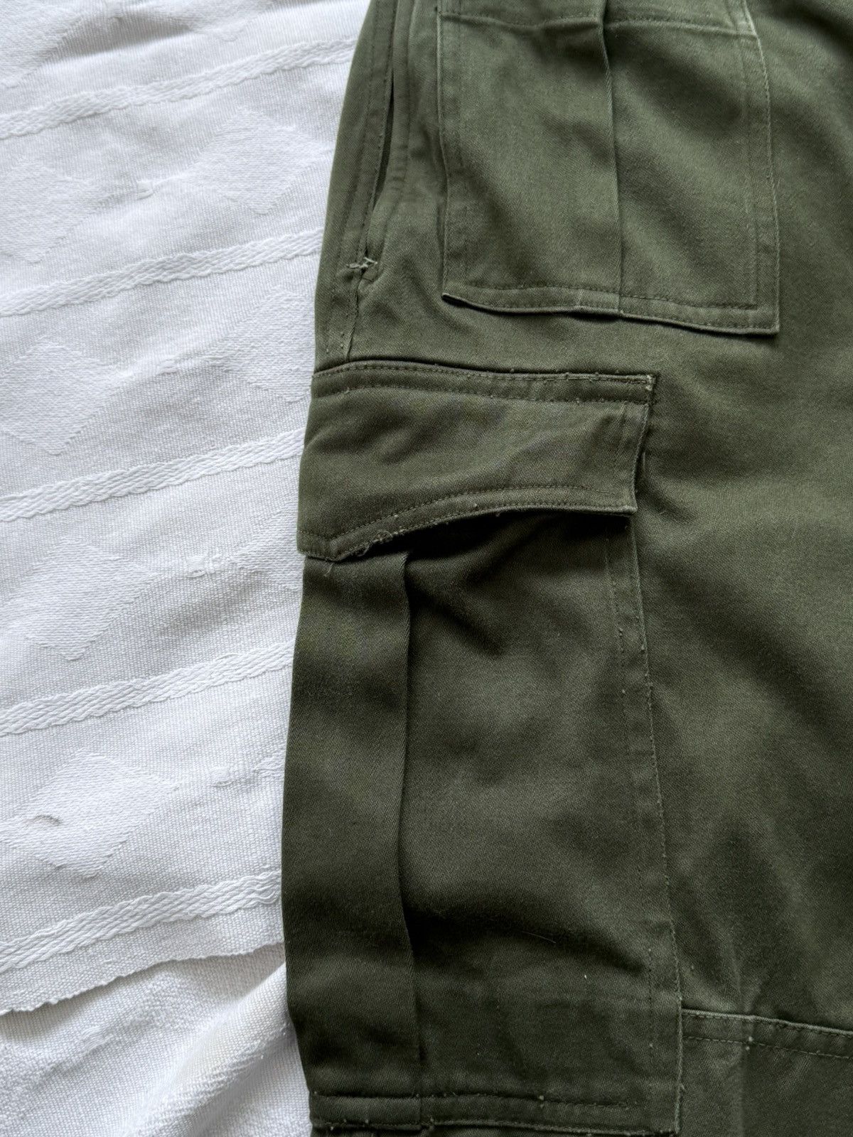 Vintage Vintage 1965 Dated Belgian Cargo Army Military Pants Size US 30 / EU 46 - 14 Thumbnail