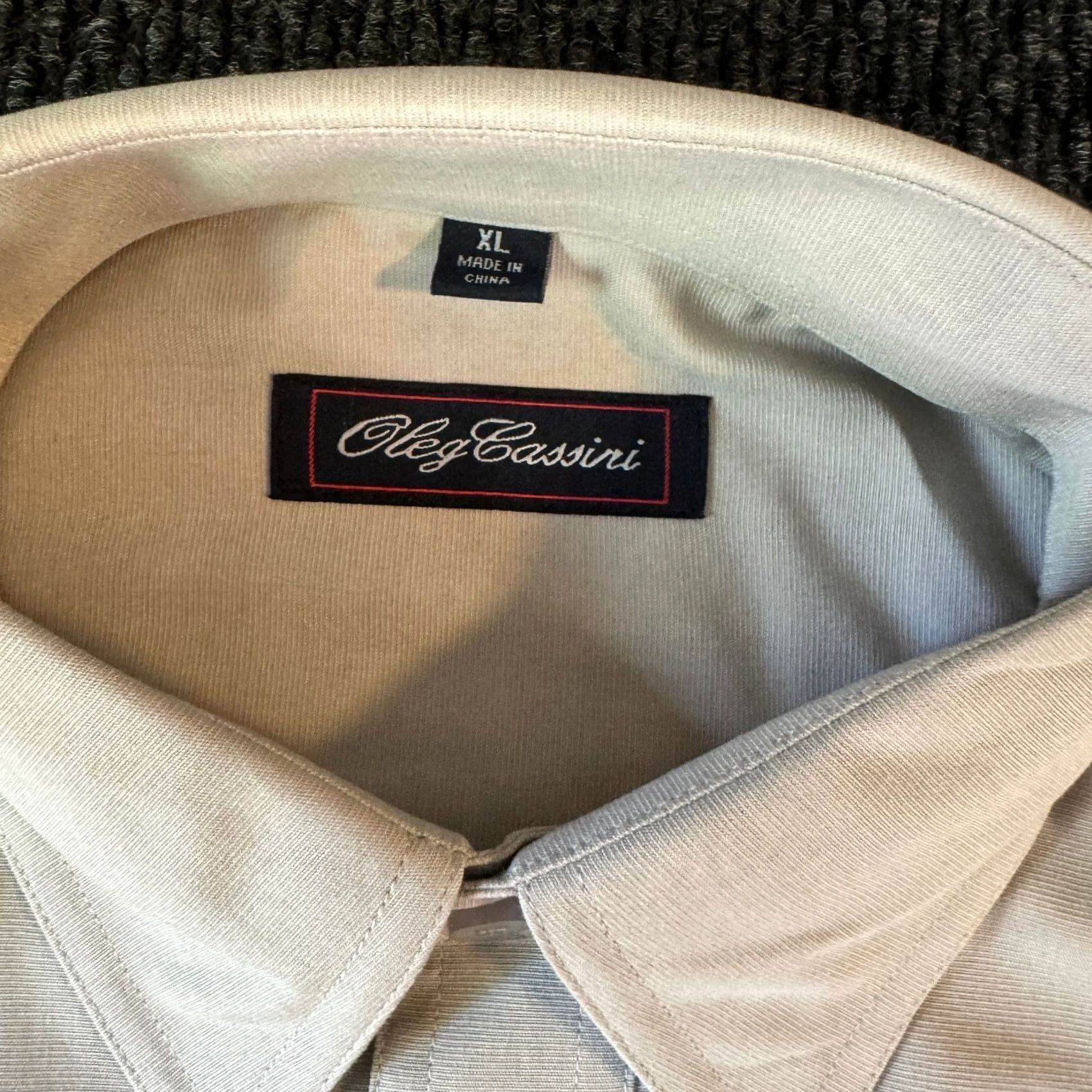 Oleg Cassini Oleg Cassini Shirt XL Mens Long Sleeve Button-Up Brown NWT Tan Solid Pattern Button-Down Shirt Size US XL / EU 56 / 4 - 2 Thumbnail
