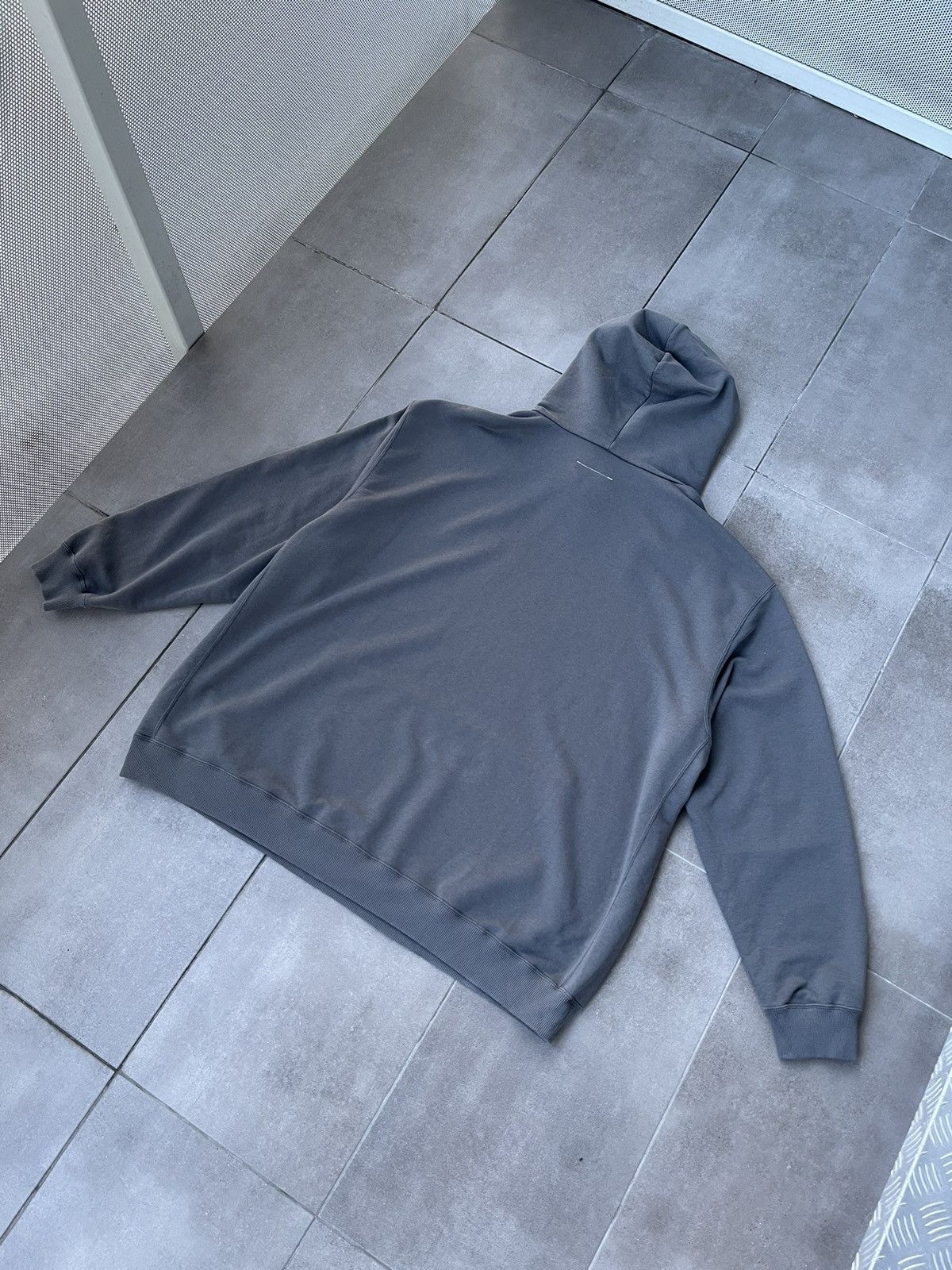 Maison Margiela !DS! SS23 Maison Margiela Logo Gray Oversized Hoodie Size XL / US 12-14 / IT 48-50 - 13 Thumbnail