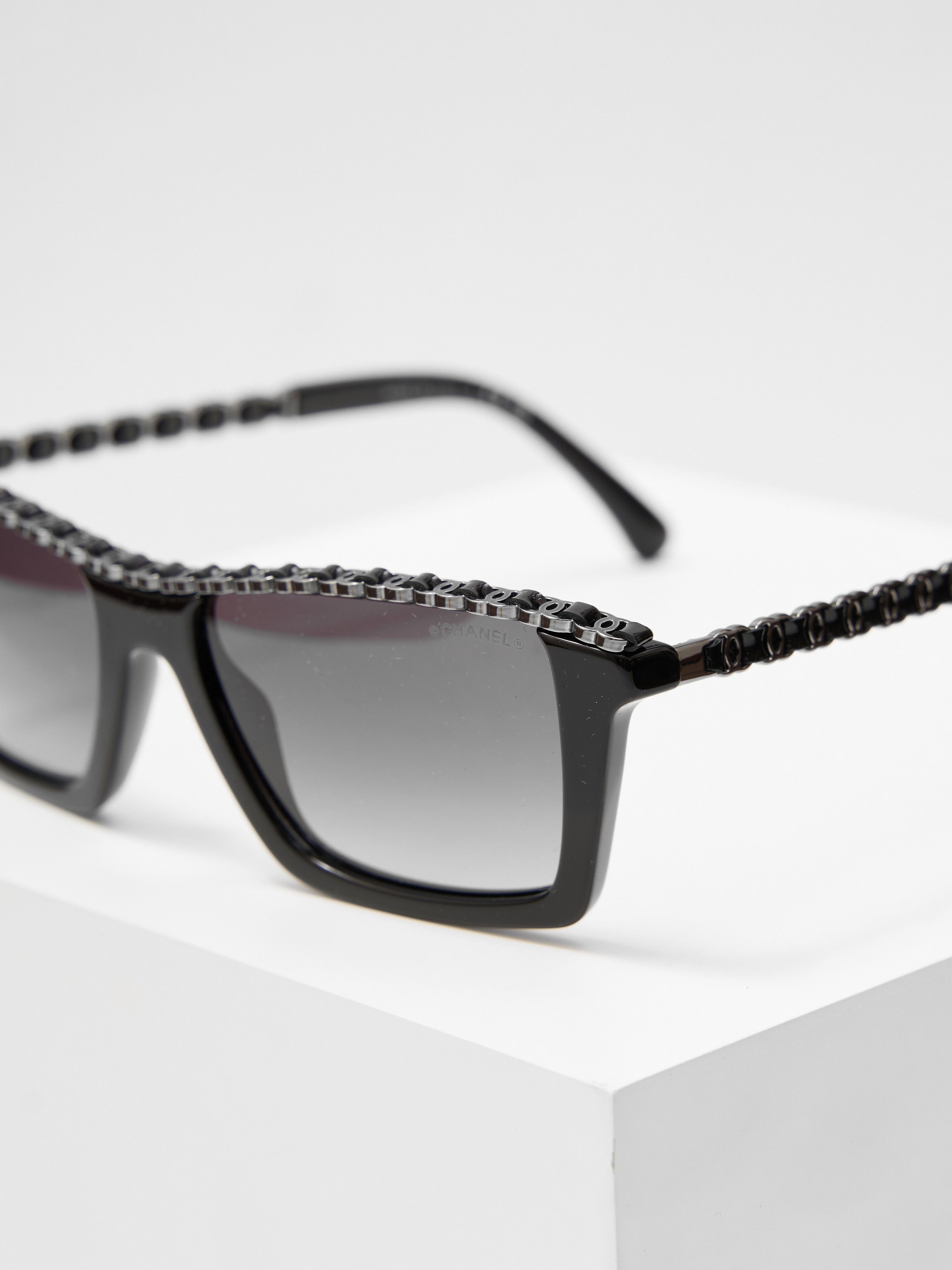 Chanel Chanel 5548-Q Rectangle Sunglasses Size ONE SIZE - 4 Thumbnail