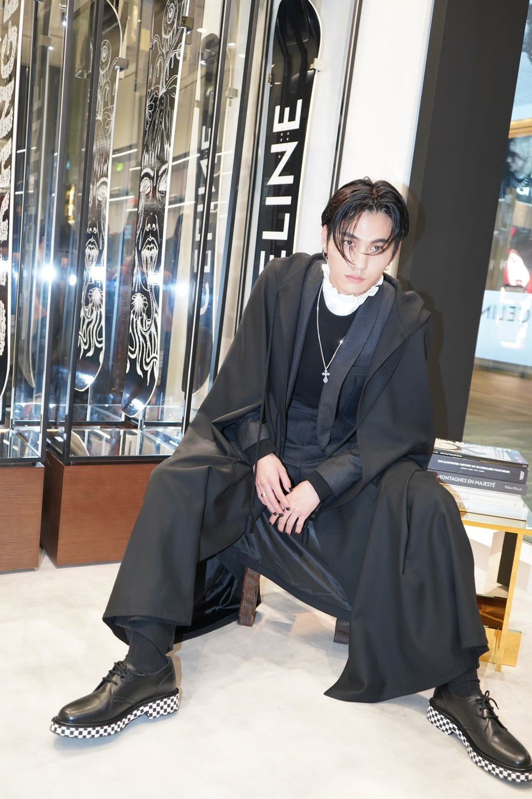 Celine CELINE BY HEDI SLIMANE 21AW RUNWAY ITEM HOODED CLOAK Size US S / EU 44-46 / 1 - 12 Thumbnail