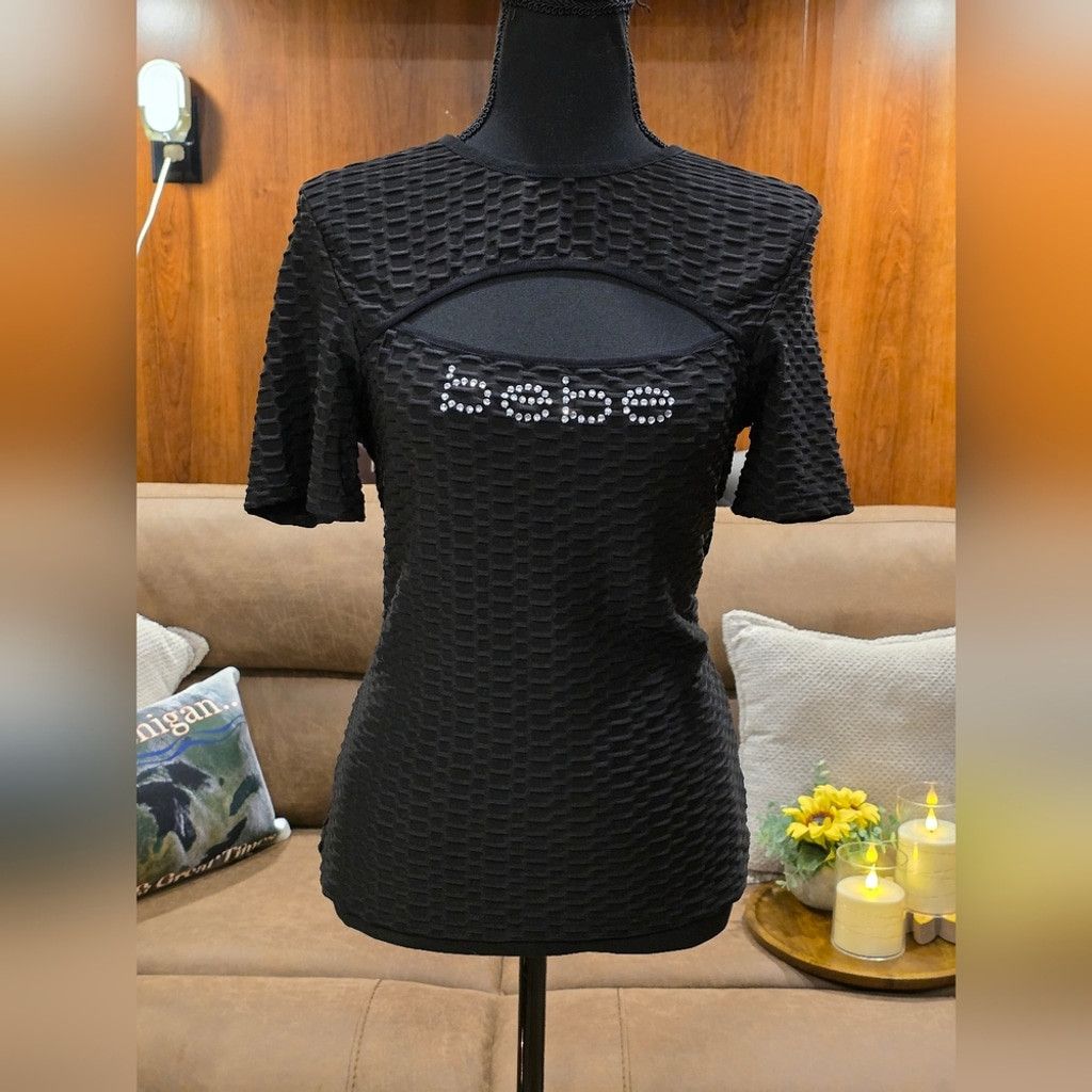 Bebe Bebe Black Textured Tee Rhinestone Logo Detail Size L / US 10 / IT 46 - 1 Thumbnail