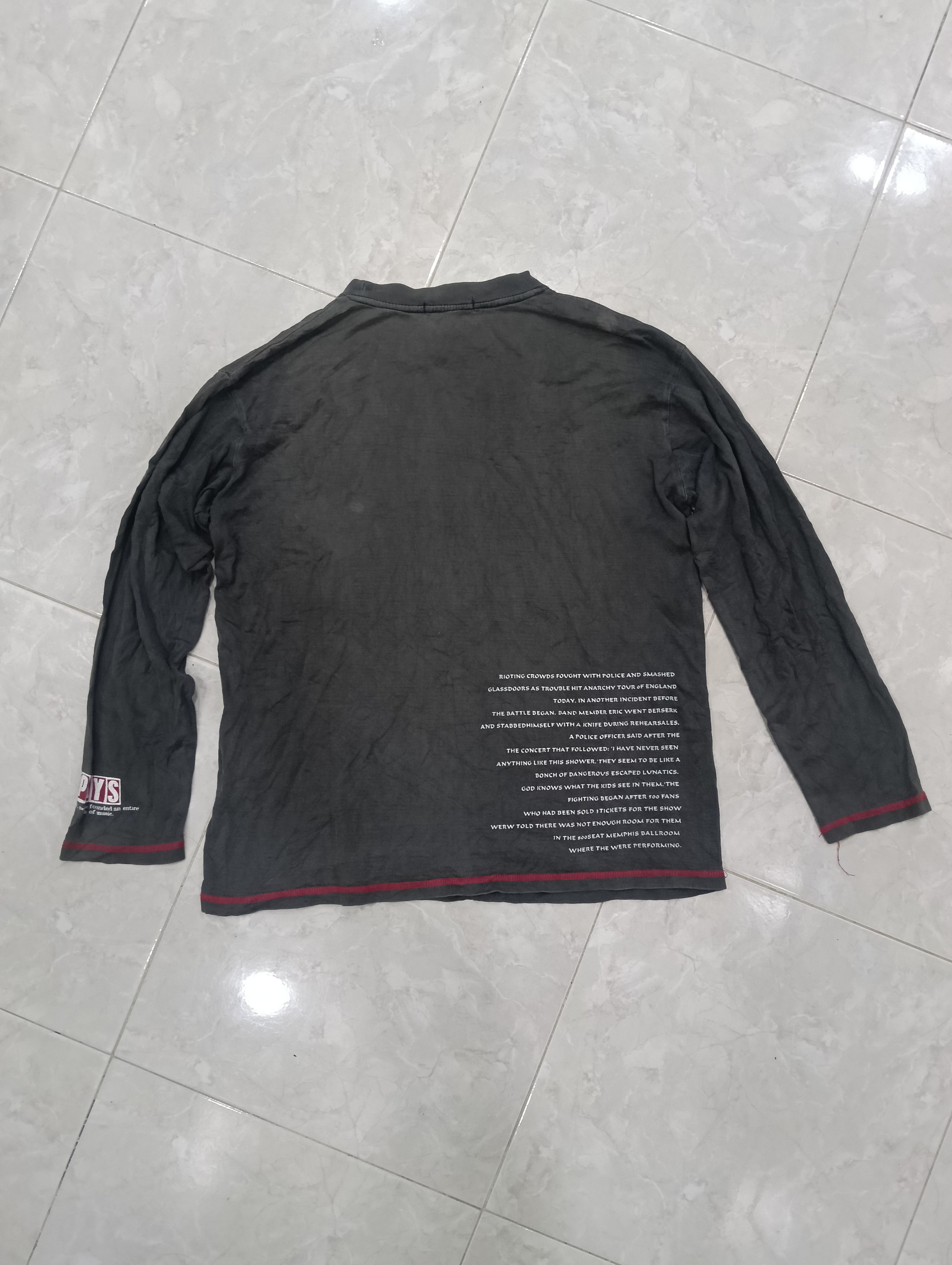Band Tees Dangerous Warning Japanese Brand Punk History Size US M / EU 48-50 / 2 - 4 Thumbnail