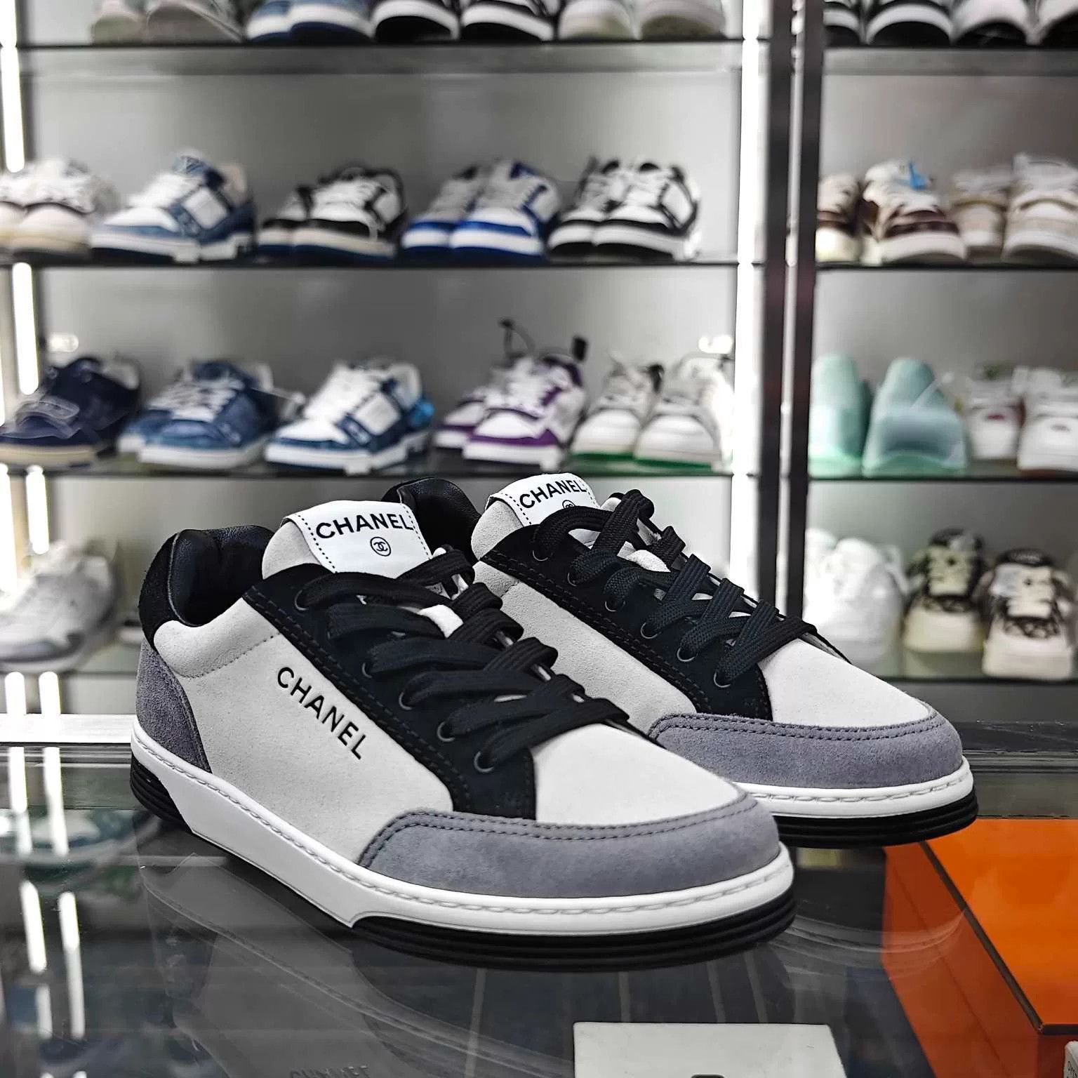 Chanel Chanel 24S Panda Shoes Size US 5 / IT 35 - 1 Thumbnail