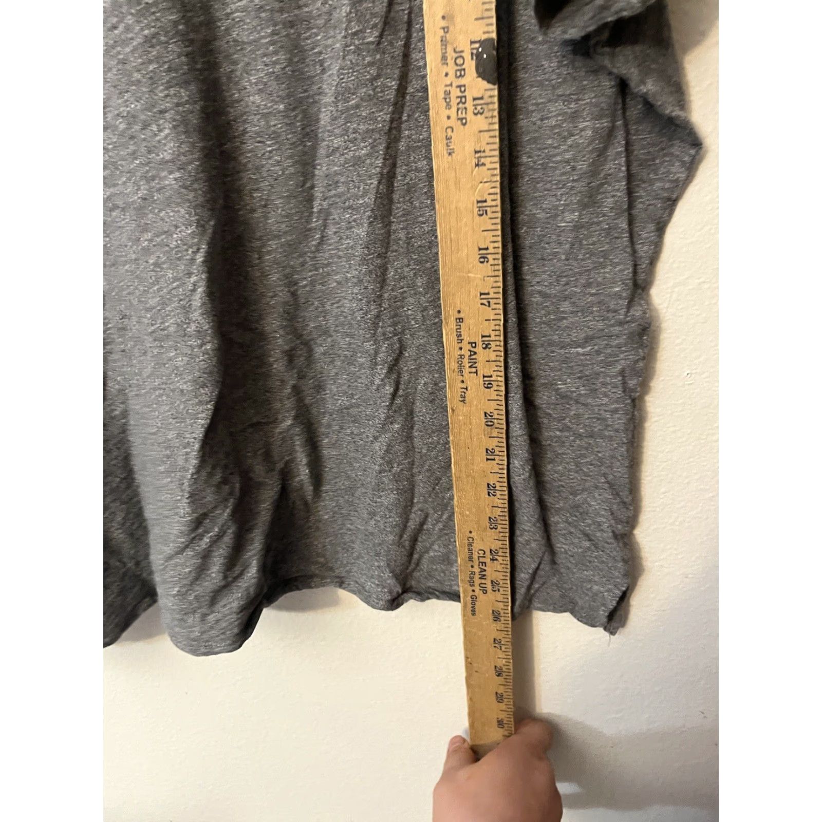 Madewell Madewell Tee T-Shirt Women Gray Solid V Neck 1X Short Sleeve Shirt, Plus Size, 1X, Gray, V-Neck, Basic, Pockets, Women Size XL / US 12-14 / IT 48-50 - 4 Thumbnail