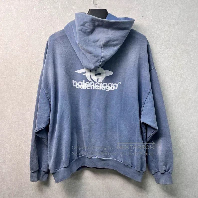 Balenciaga Balenciaga Double B Logo Hooded Hoodie Misty Washed Blue Size US XL / EU 56 / 4 - 2 Thumbnail