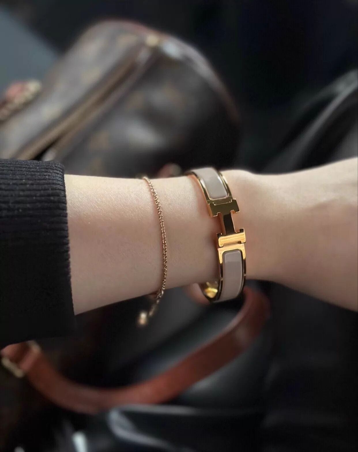 Hermes Hermes Clic H Light Beige Enamel H Gold Bangle PM Size ONE SIZE - 2 Thumbnail