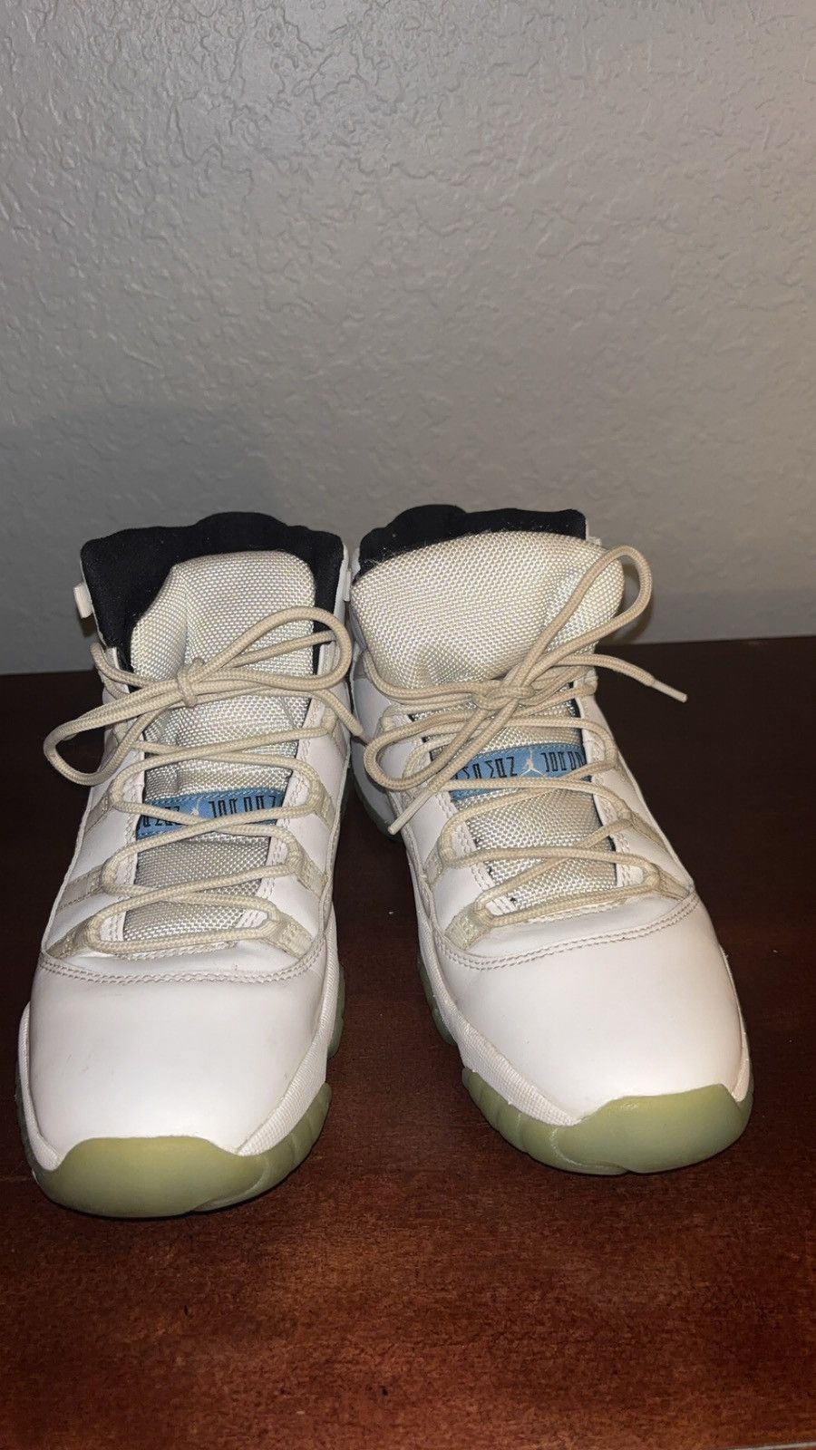 Jordan Brand Air Jordan 11 retro bg Size US 6 / EU 39 - 4 Thumbnail