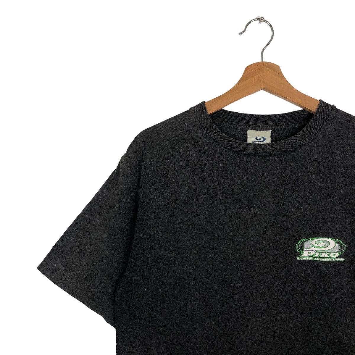 Japanese Brand VINTAGE PIKO HAWAIIAN LONGBOARD WEAR T-SHIRT BIG LOGO Size US M / EU 48-50 / 2 - 6 Thumbnail