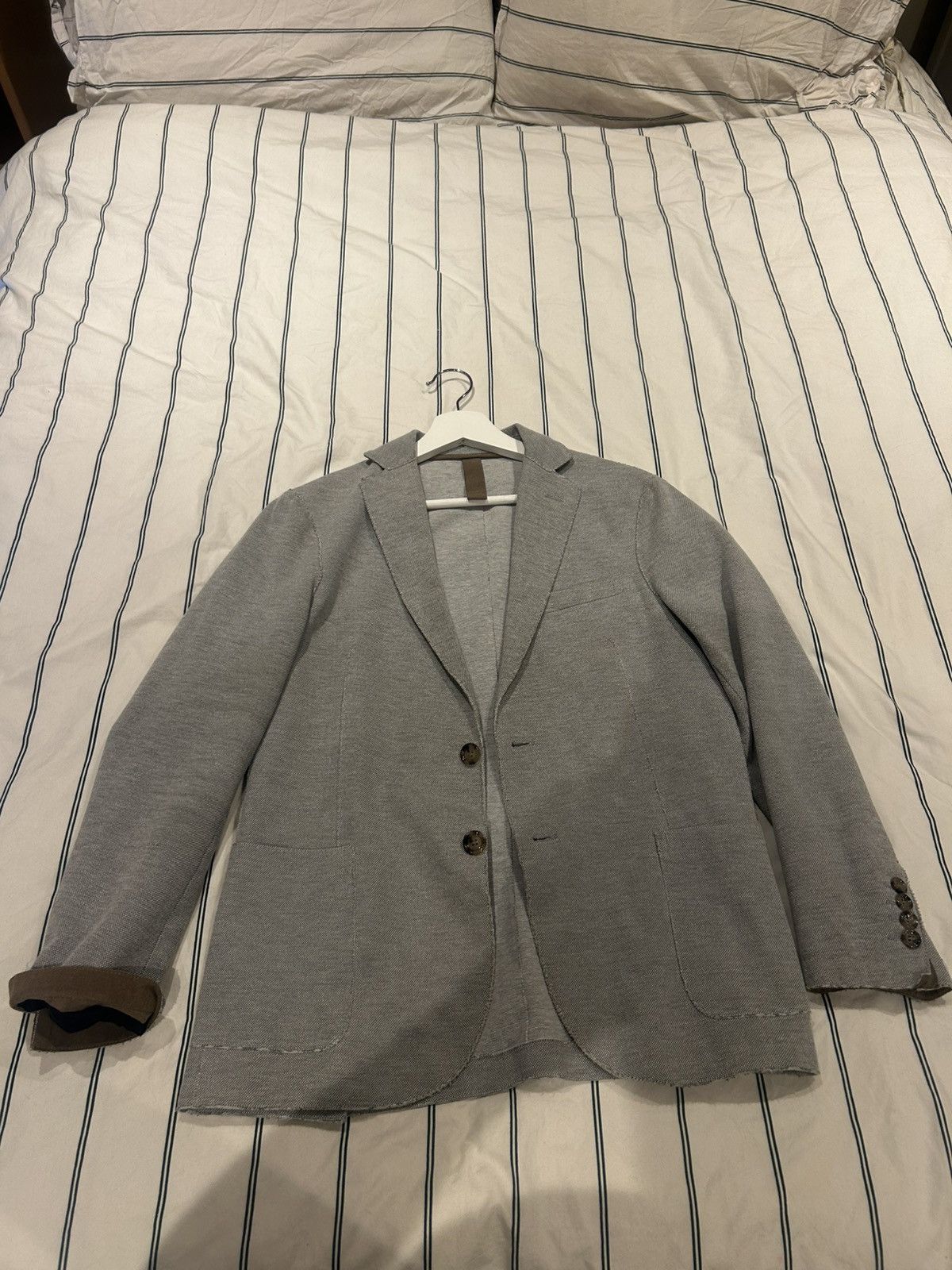 Eleventy Eleventy €1.200 Semi Distress brand new Grey Suit Coat Size 36S - 3 Thumbnail