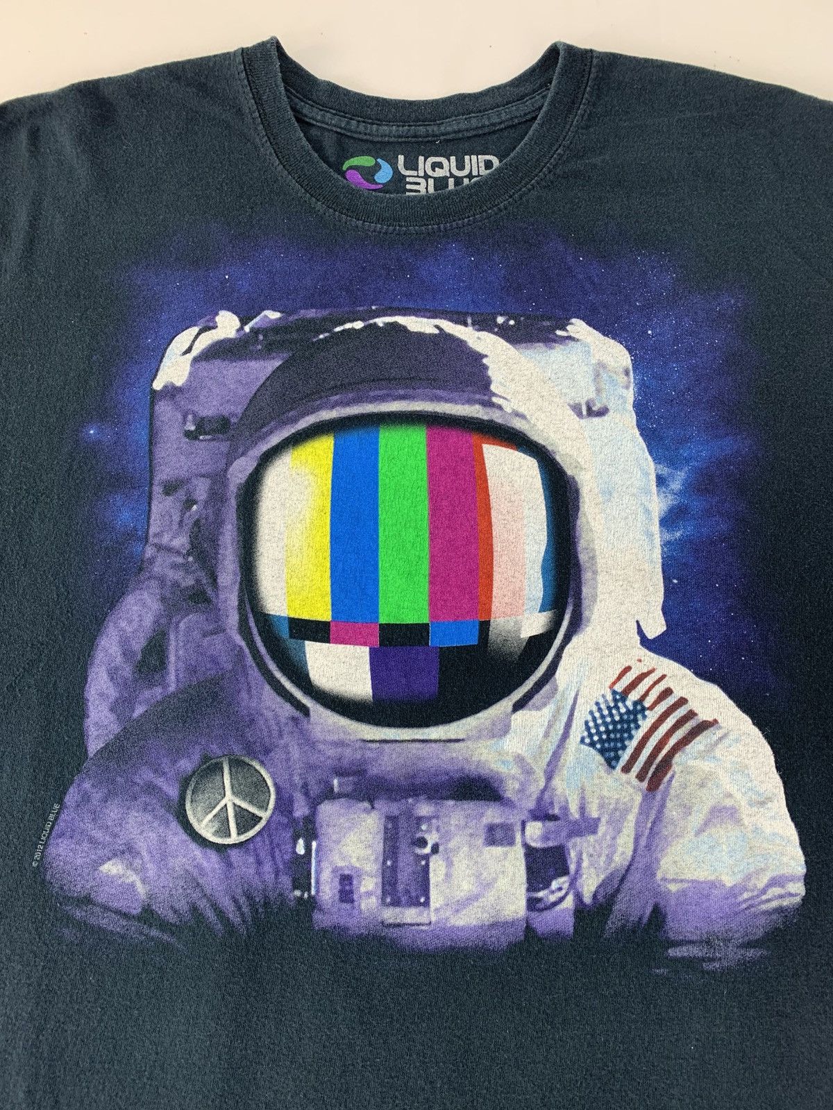 Liquid Blue 90s Liquid Blue Astronaut Spaceman 2012 Big Logo Printed Tee Size US XL / EU 56 / 4 - 3 Thumbnail
