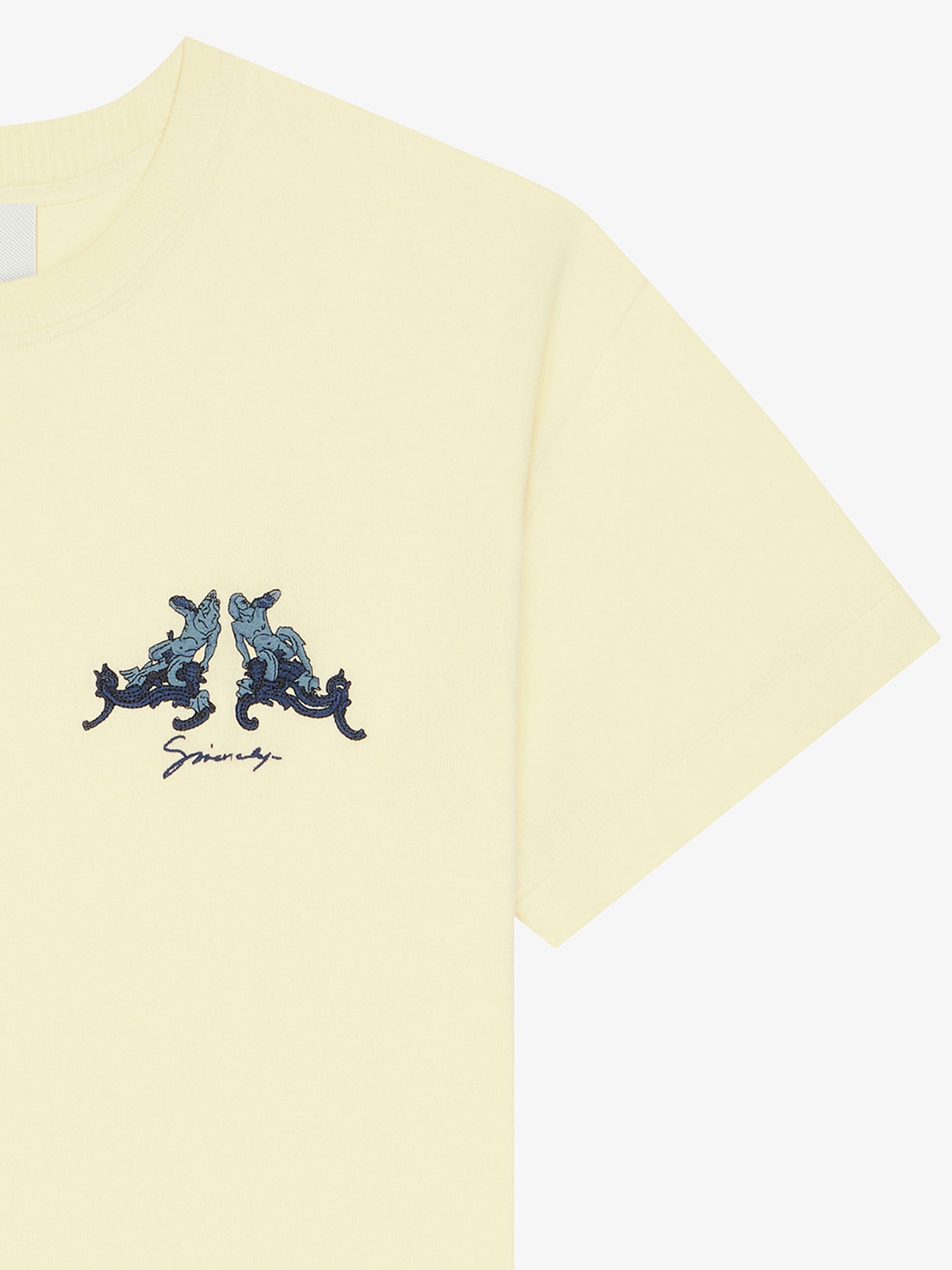 Givenchy oc11z0725 T-Shirt in Banana Size US XL / EU 56 / 4 - 2 Thumbnail