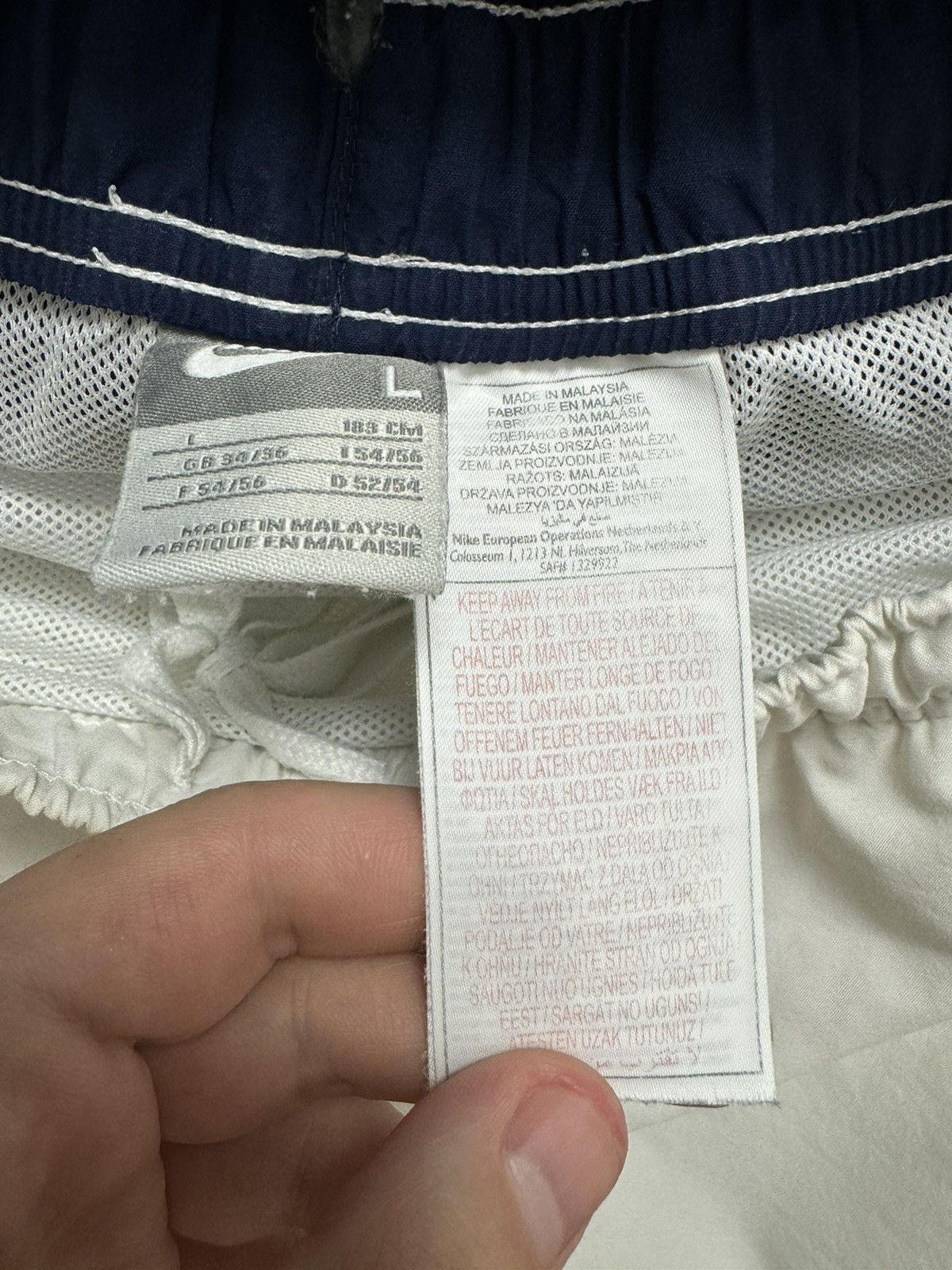 Nike Nike vintage shorts L sz 34 rare Size US 34 / EU 50 - 9 Thumbnail