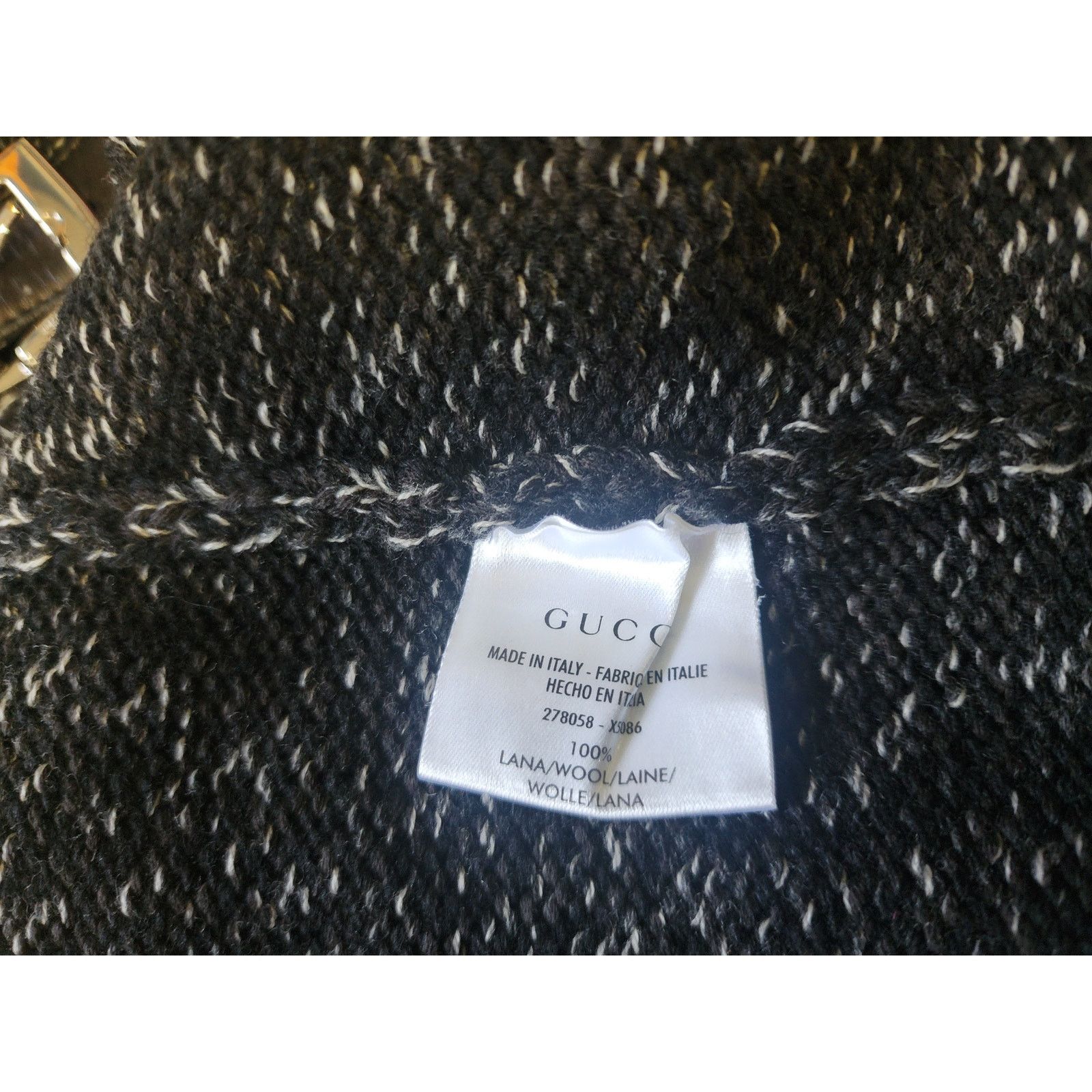 Gucci NWT GUCCI GG Logo Wool Sweater Cape Coat Jacket W belt buckl Size S / US 4 / IT 40 - 6 Thumbnail