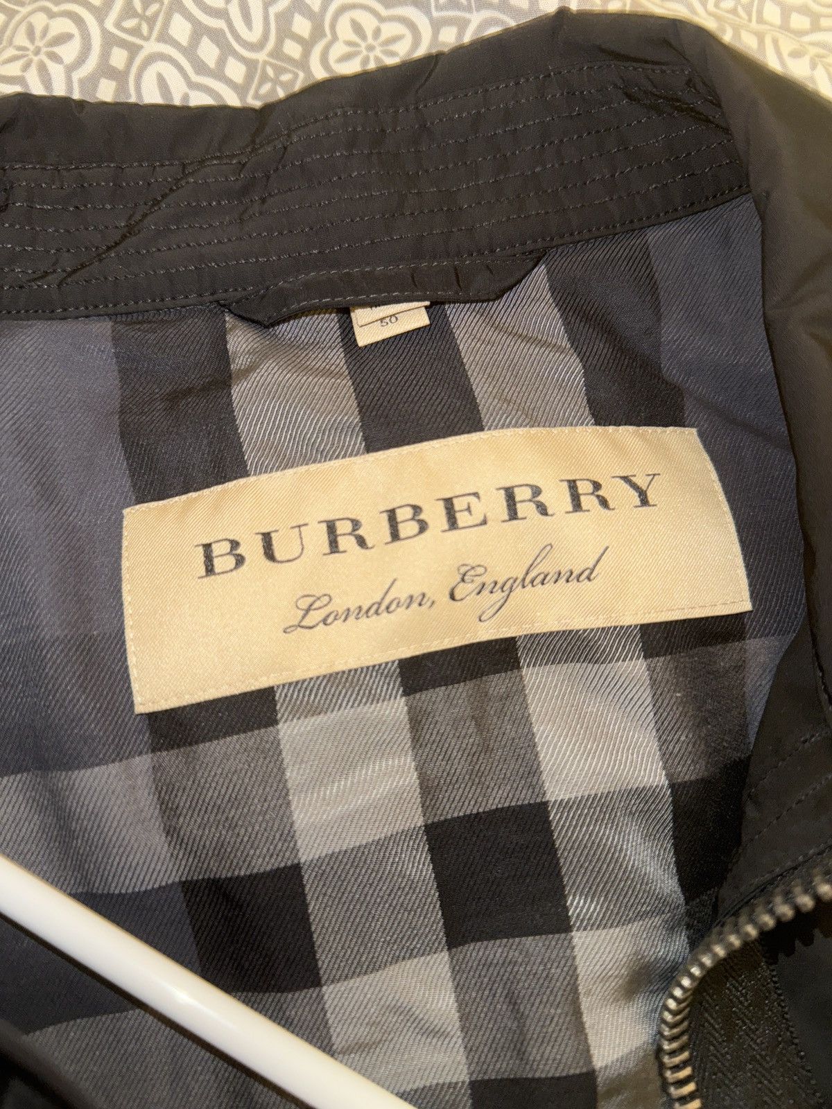 Burberry Burberry Black Nylon Bomber Jacket Size US M / EU 48-50 / 2 - 6 Thumbnail
