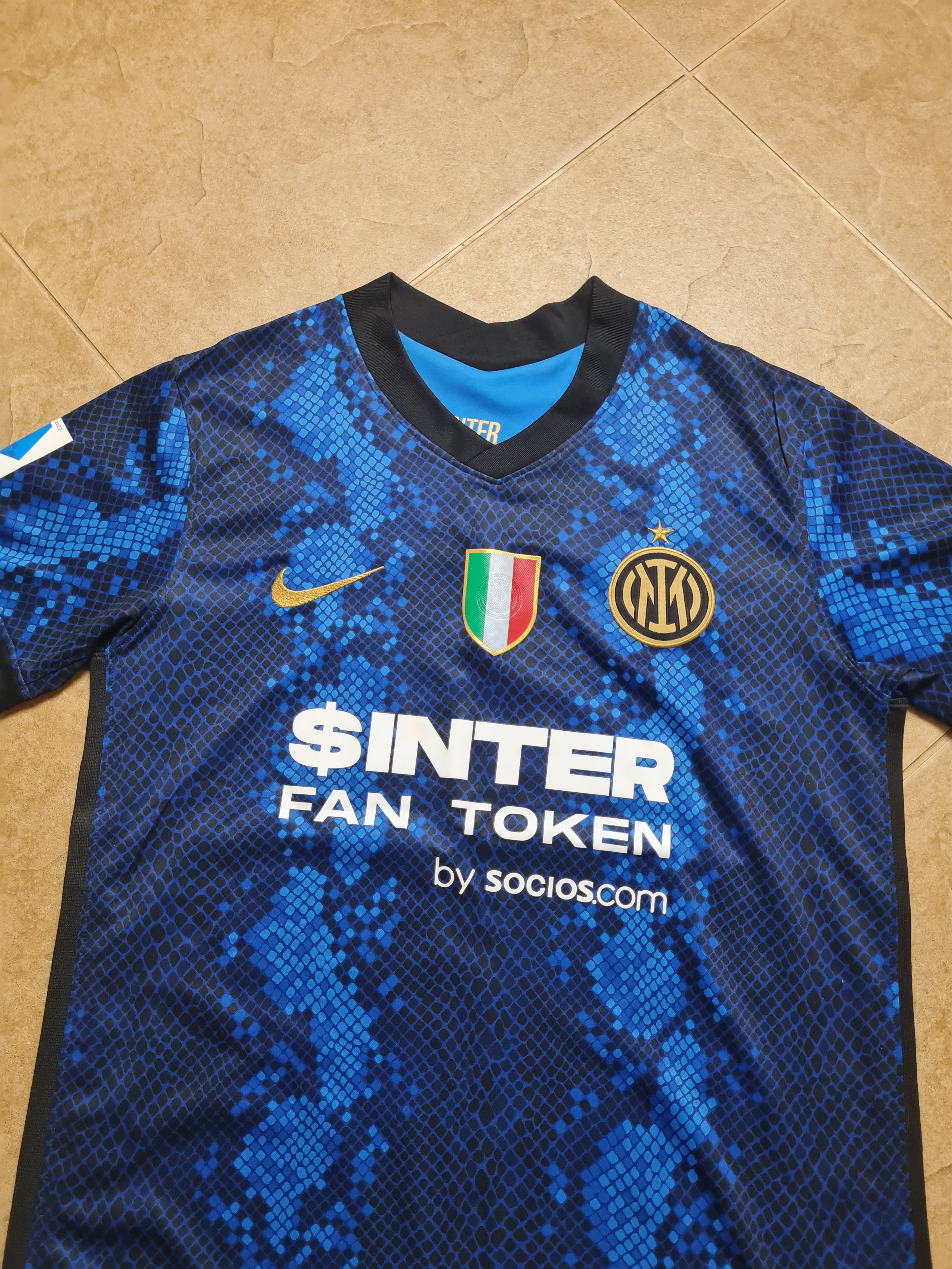 Nike Inter Milan FC Nike #9 LUKAKU 2021-22 Home Kit Soccer Shirt Size US S / EU 44-46 / 1 - 4 Thumbnail