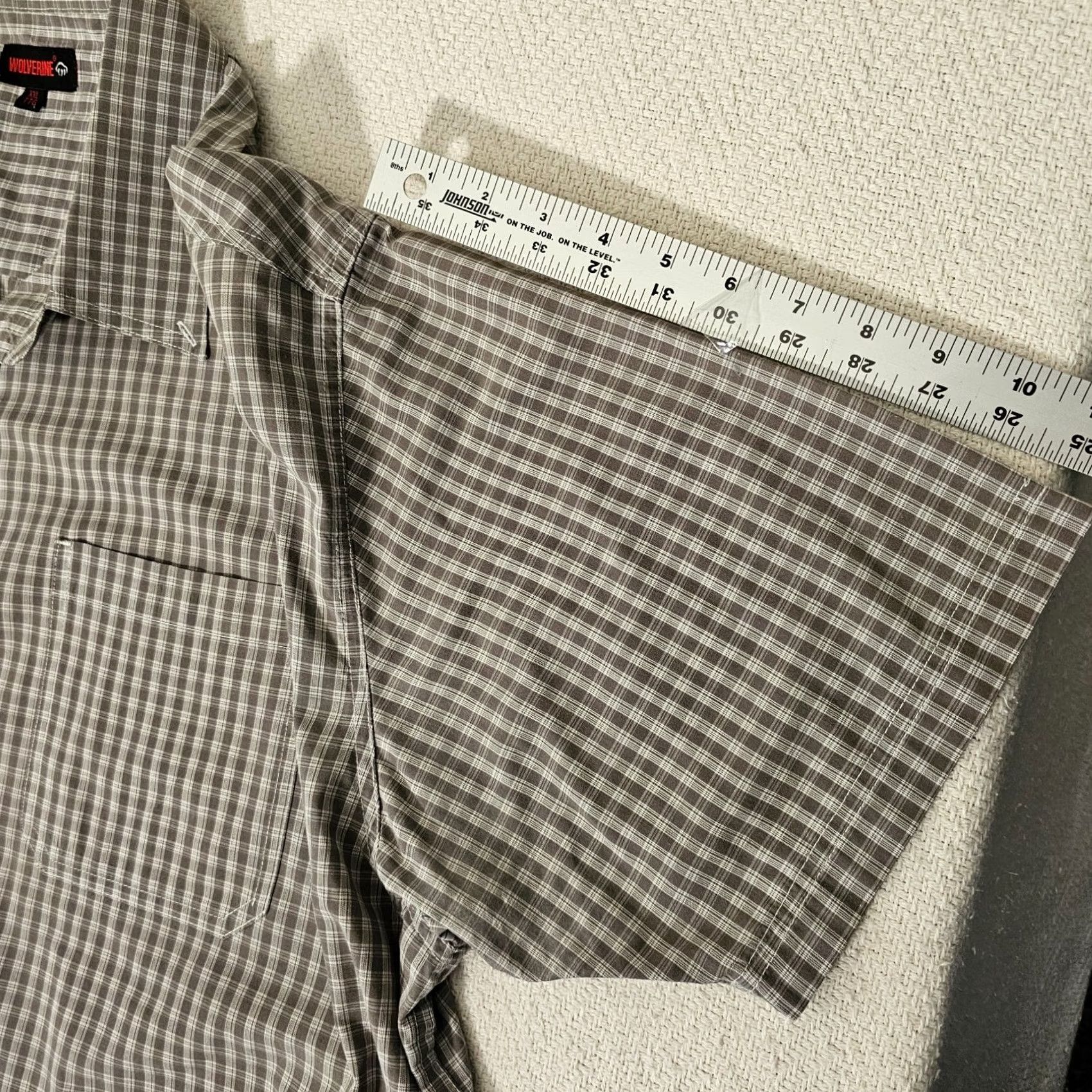 Vintage Wolverine Button-Up Shirt Men's 2XL Gray Plaid Short Sleeve Work Casual Pocket Size US XXL / EU 58 / 5 - 7 Thumbnail