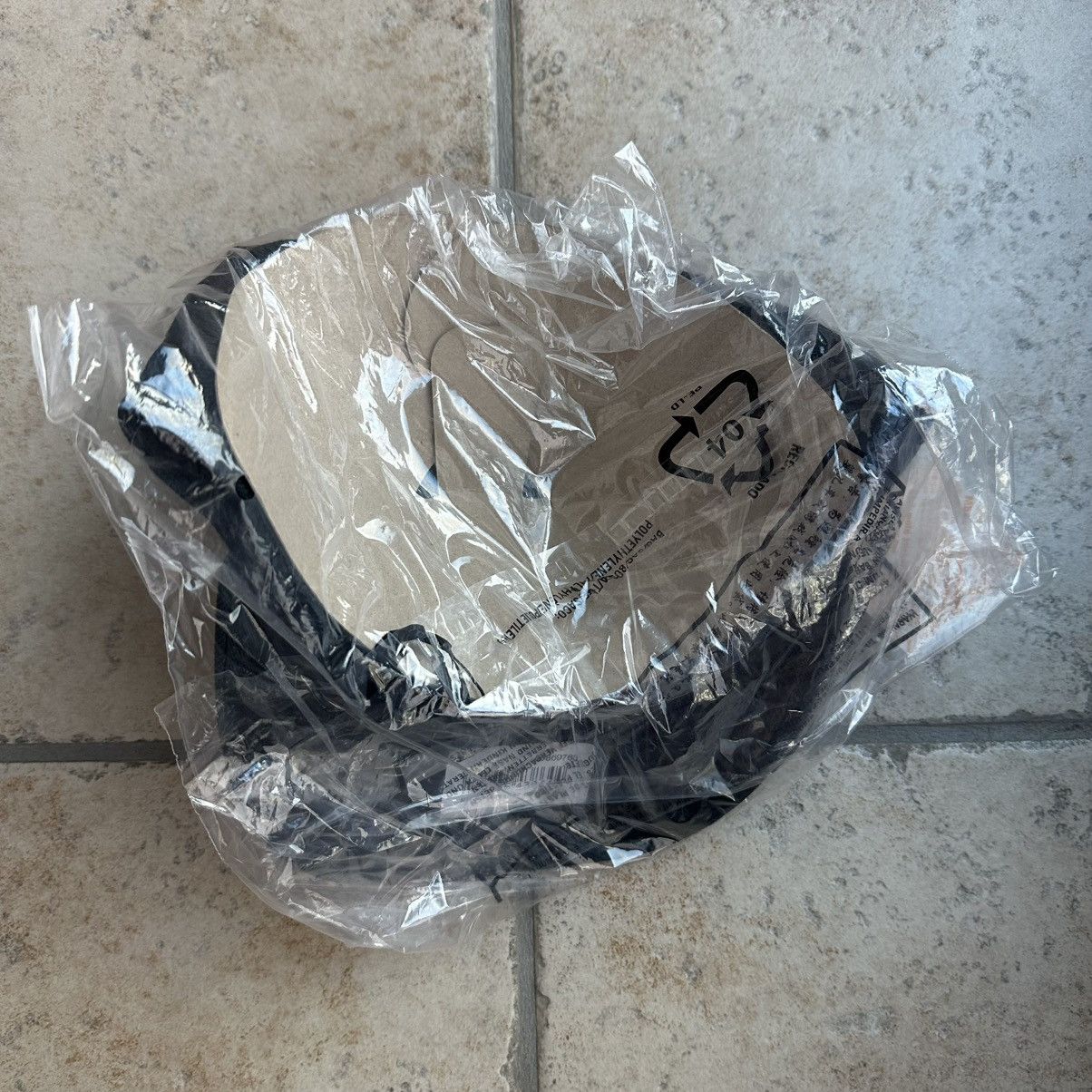 [Size 8] Marvel Kith New Era Iron Man Fitted Hit