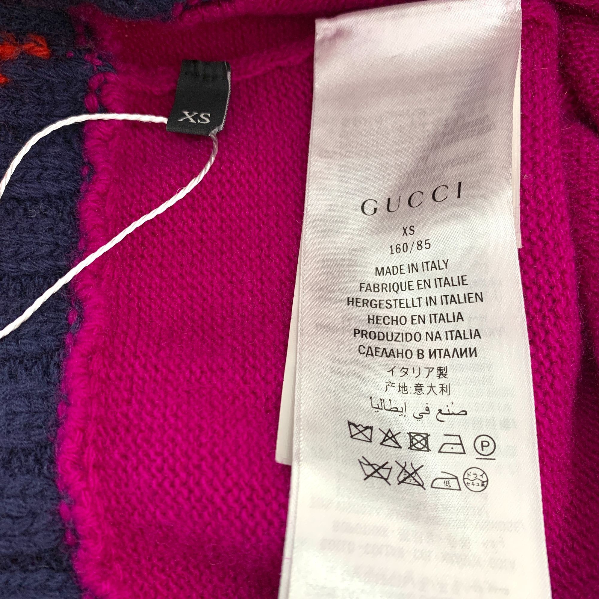 Gucci Gucci Pink Strawberry Embellished Crewneck Wool Sweater (Siz Size XS / US 0-2 / IT 36-38 - 4 Thumbnail