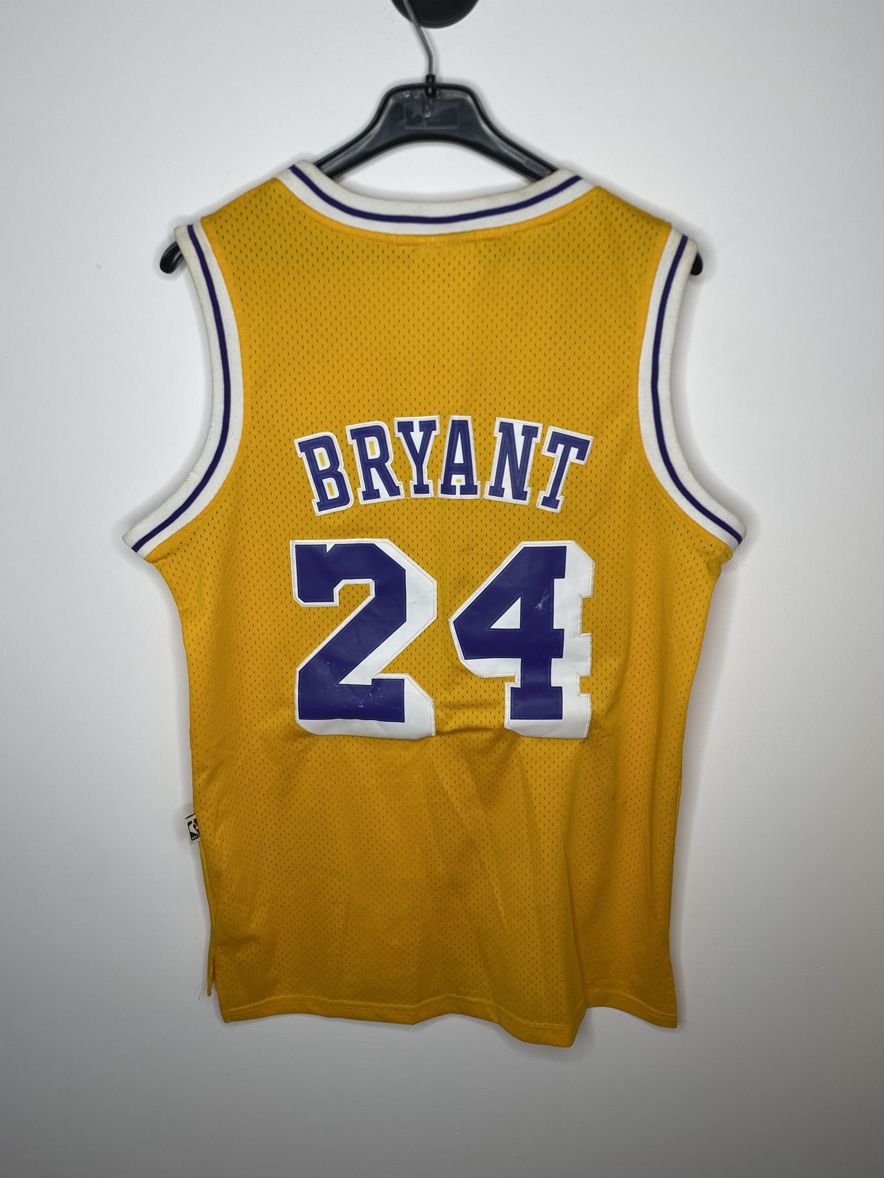Adidas BRYANT #24 LOS ANGELES LAKERS NBA BASKETBALL SHIRT JERSEY Size US M / EU 48-50 / 2 - 2 Thumbnail