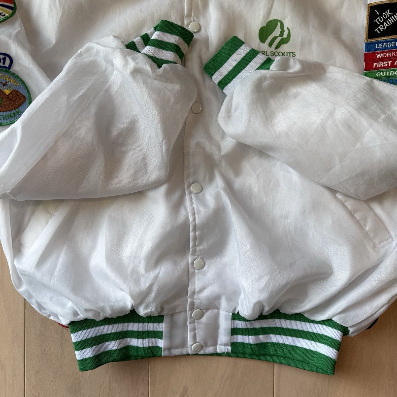 Vintage Vintage Girl Scout Bomber Jacket Medium White 80s Made USA Size US L / EU 52-54 / 3 - 6 Thumbnail