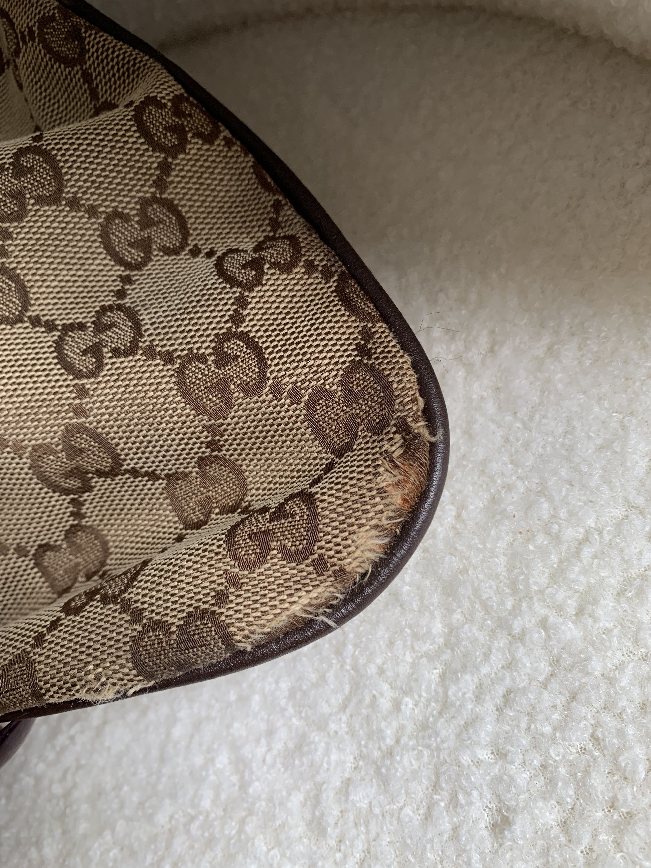 Gucci Authentic Gucci GG britt Hobo Shoulder Bag Size ONE SIZE - 9 Thumbnail