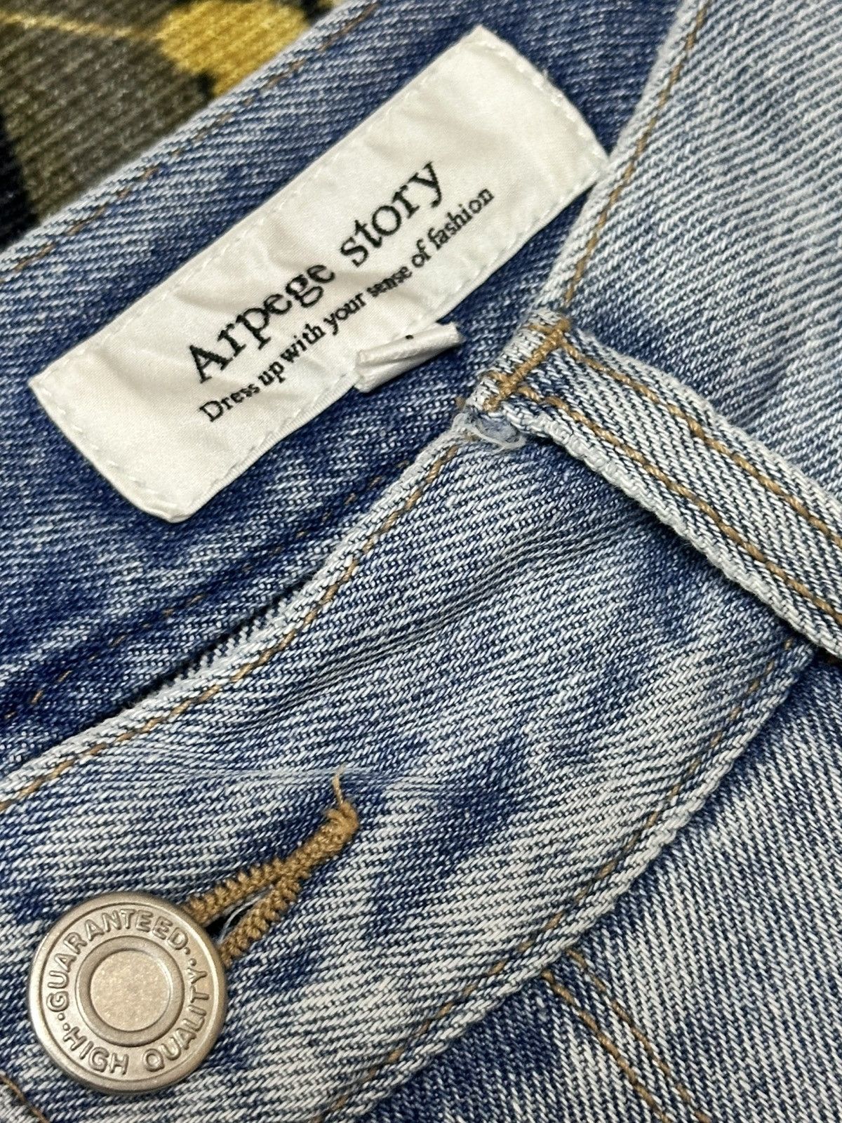 Arpege Story Vintage Baggy Loose Style Jeans With Faded Wash