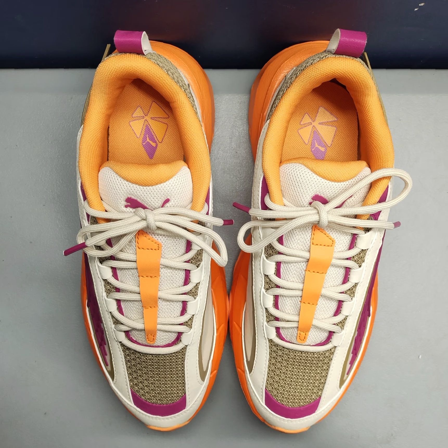 Puma PUMA Carbon Dare To Sneakers Womens Size 9.5 Multicolor Low Top Lace Up 400517-01 Vision: NWOB Size 9.5 Womens Size L / US 10 / IT 46 - 6 Thumbnail