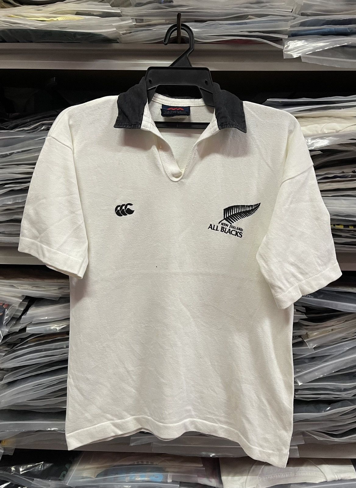 Canterbury of New Zealand Vintage Canterbury Of New Zealand🔥🔥🔥 Size US XS / EU 42 / 0 - 1 Thumbnail