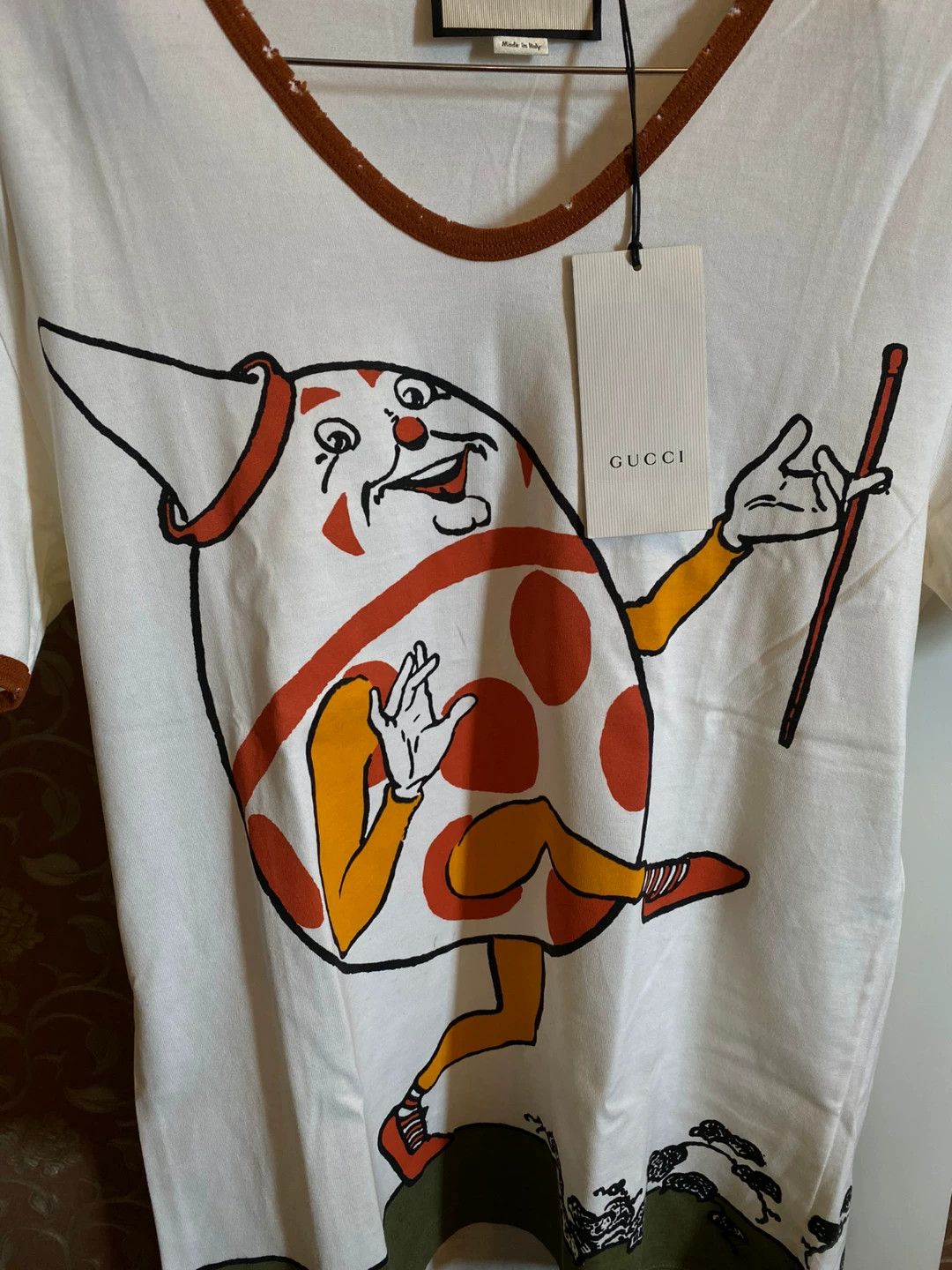 Gucci Gucci Distressed Slim Short Sleeve T-Shirt (L, Authentic) Size L / US 10 / IT 46 - 2 Thumbnail