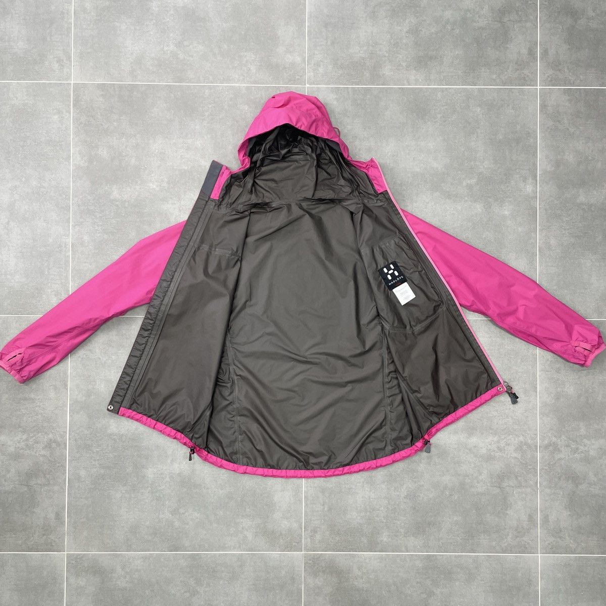 Haglofs Haglofs Lim Women Gore-Tex Jacket Size L Size L / US 10 / IT 46 - 15 Thumbnail