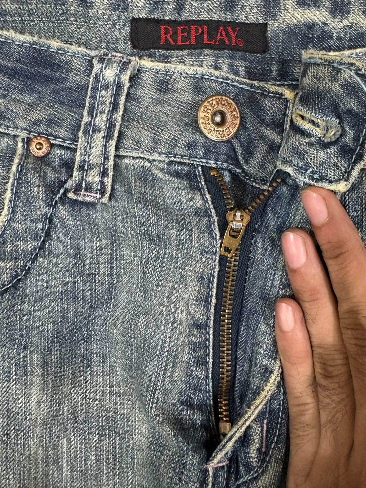 Replay Vintage Replay Faded Wash Embroidery Distressed Loose Jeans Size US 30 / EU 46 - 3 Thumbnail