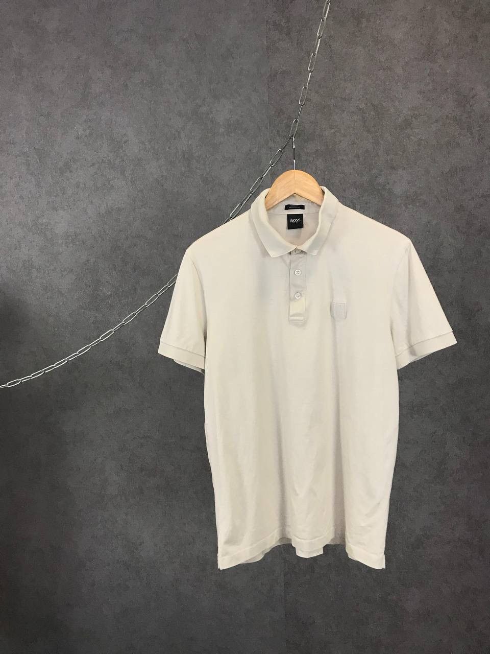 Designer Hugo Boss luxury designer logo polo tee Size US L / EU 52-54 / 3 - 1 Thumbnail