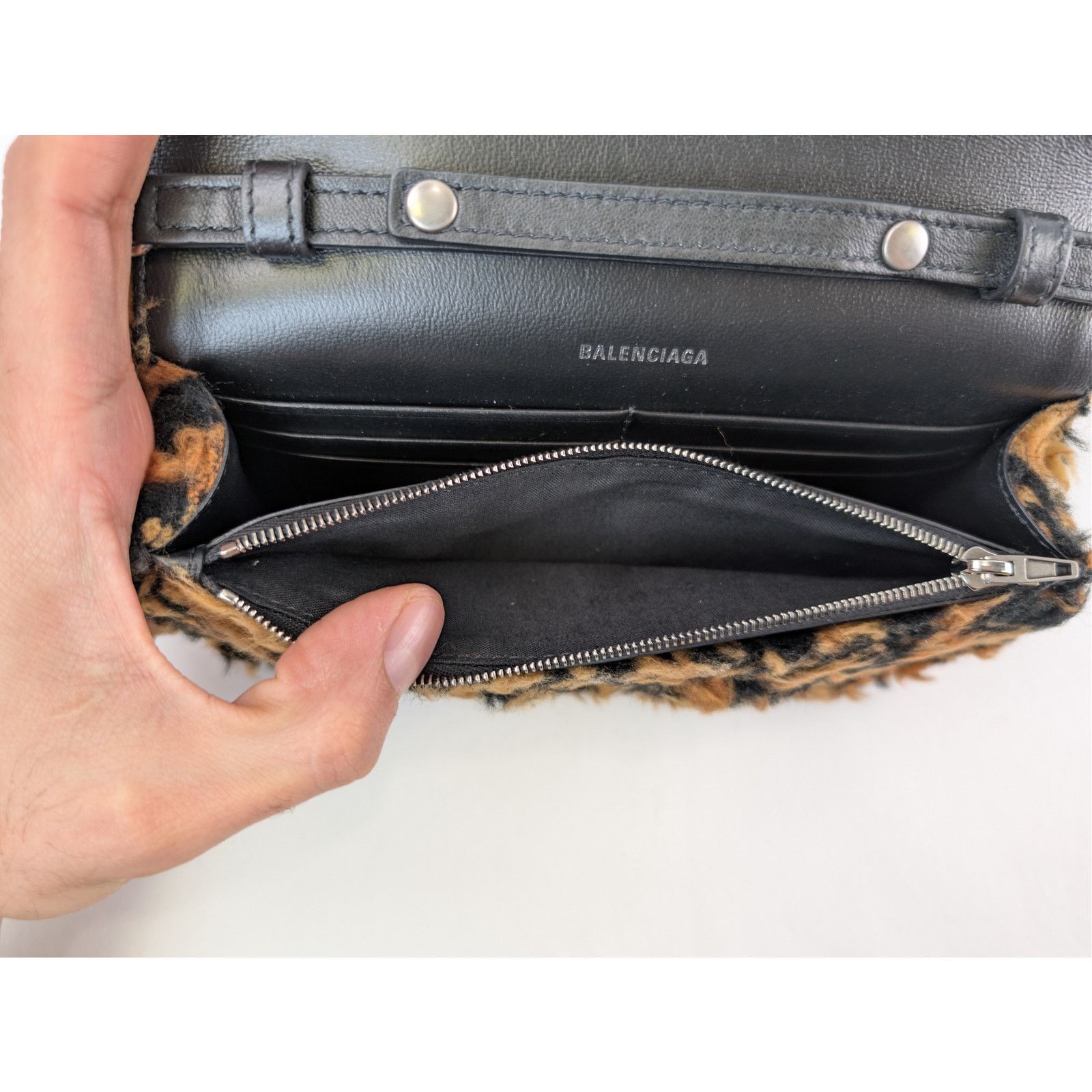 Balenciaga o1rshd1 Size: OS / Furry Leopard Wallet on Chain in Black Size ONE SIZE - 13 Thumbnail