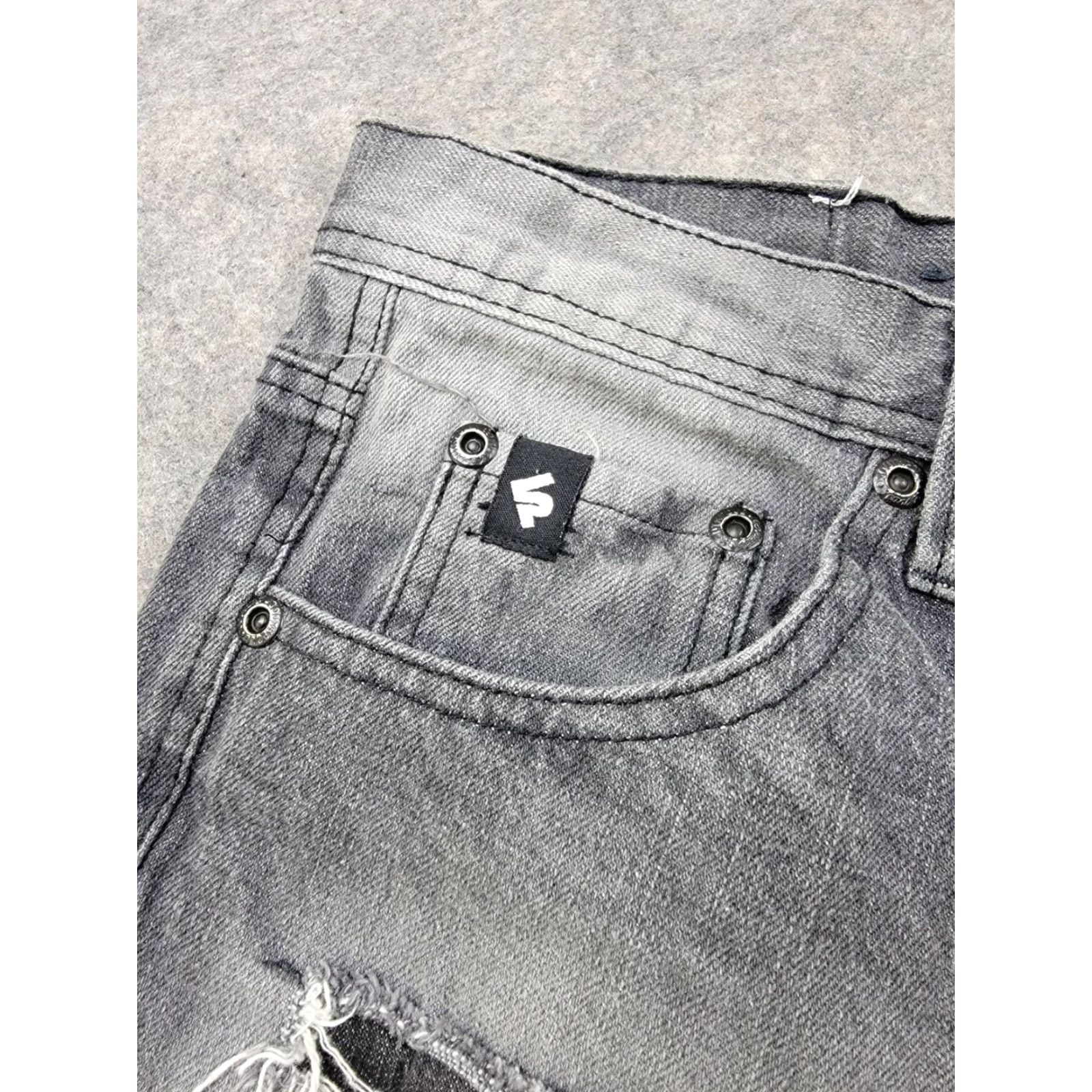 Southpole Southpole Jeans Shorts Mens 36 Black Gray Distressed Denim Collection Bermuda 90s Hip Hop Mens Size US 36 / EU 52 - 2 Thumbnail
