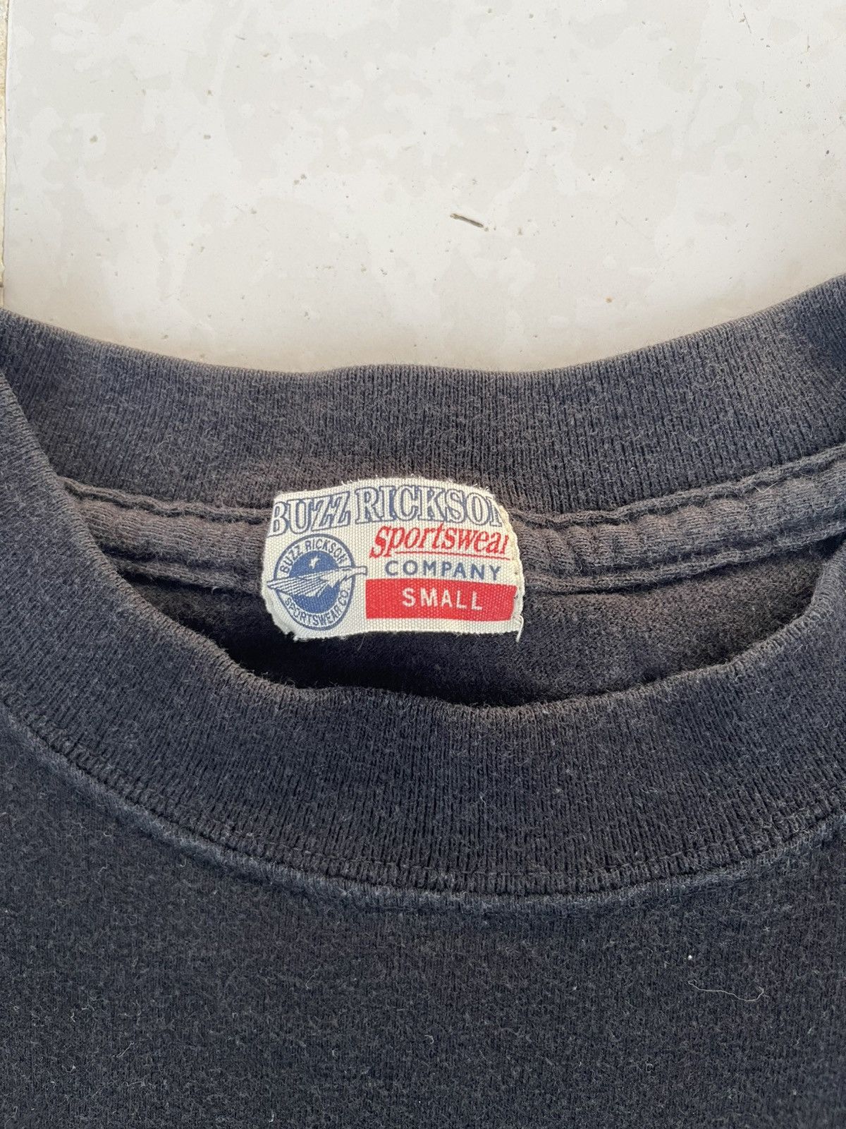 Buzz Rickson's Vintage 90's Buzz Rickson Chevron Aviation Gasoline Shirt T Size US S / EU 44-46 / 1 - 17 Thumbnail