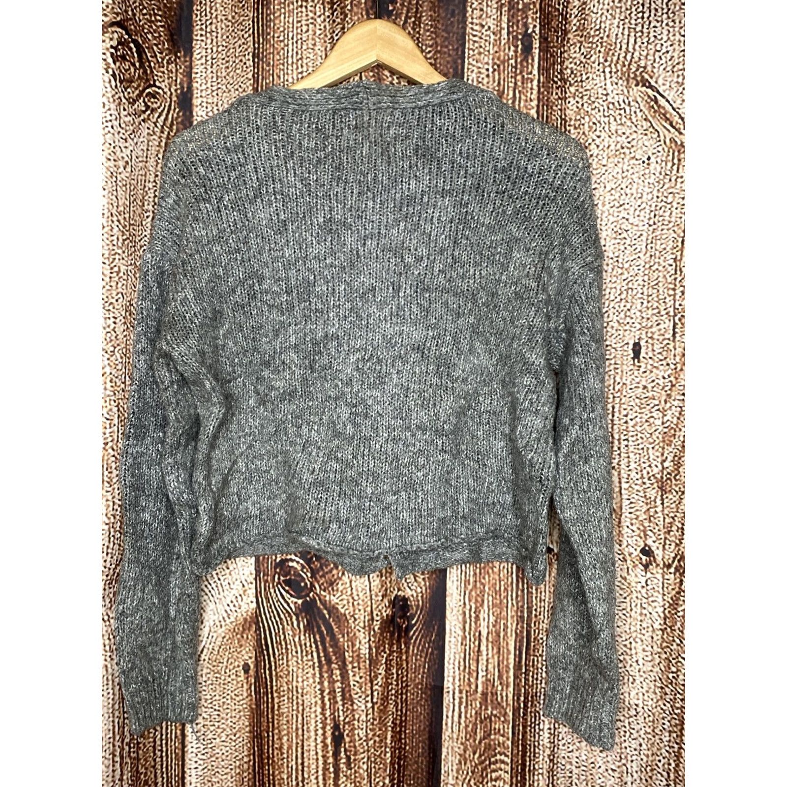 Urban Outfitters VINTAGE? Urban Outfitters Womens Gray Knitted Cropped Cardigan XS Psychology? Size XS / US 0-2 / IT 36-38 - 3 Thumbnail