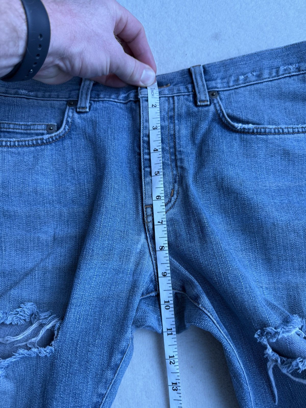 Saint Laurent Paris SS15 Saint Laurent Lenny Kravitz ripped denim jeans Hedi 31 Size US 31 - 7 Thumbnail
