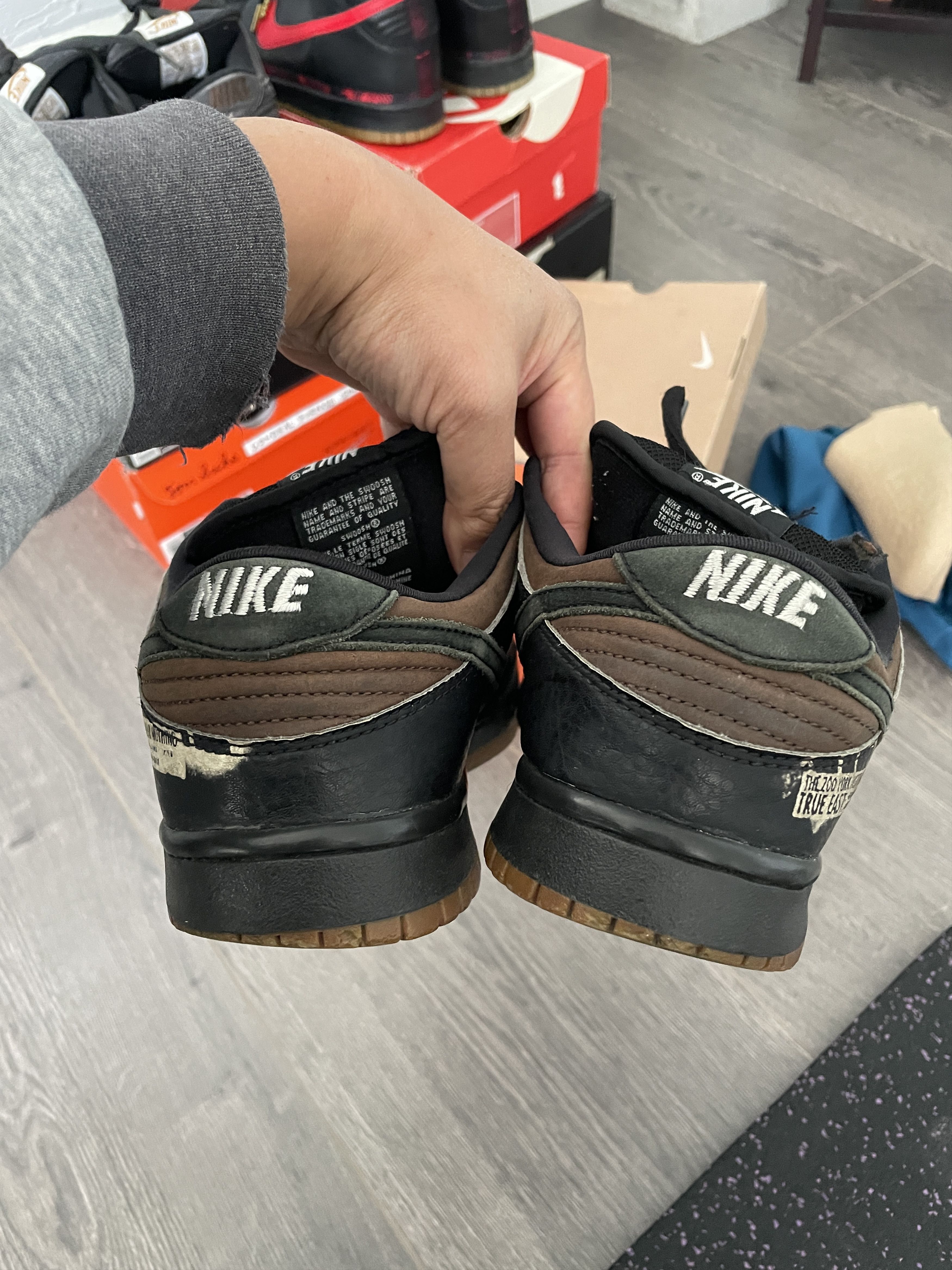 Nike SB Nike SP Dunk Low Zoo York (2002) Size US 8.5 / EU 41-42 - 7 Thumbnail