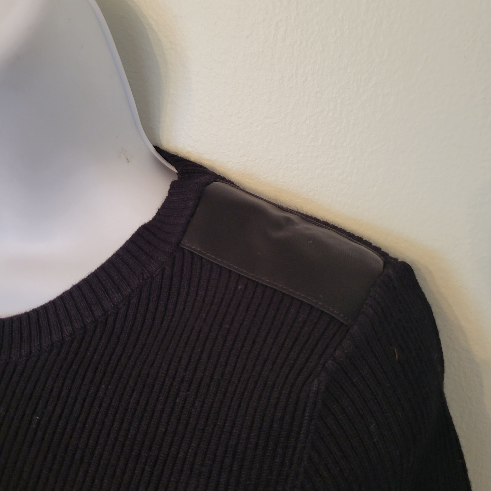 Worthington Worthington S Black Ribbed Knit Sweater Faux Leather Shoulde Size S / US 4 / IT 40 - 4 Thumbnail