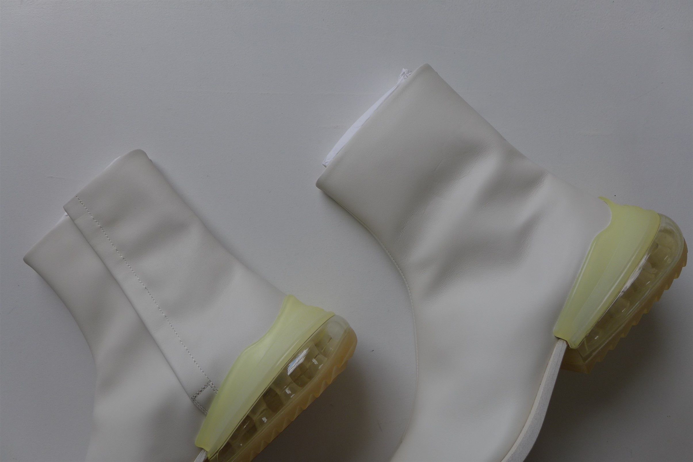 Maison Margiela Margiela Tabi Airbag Heel Boots - White Calf Leather Size US 11 / EU 44 - 9 Thumbnail