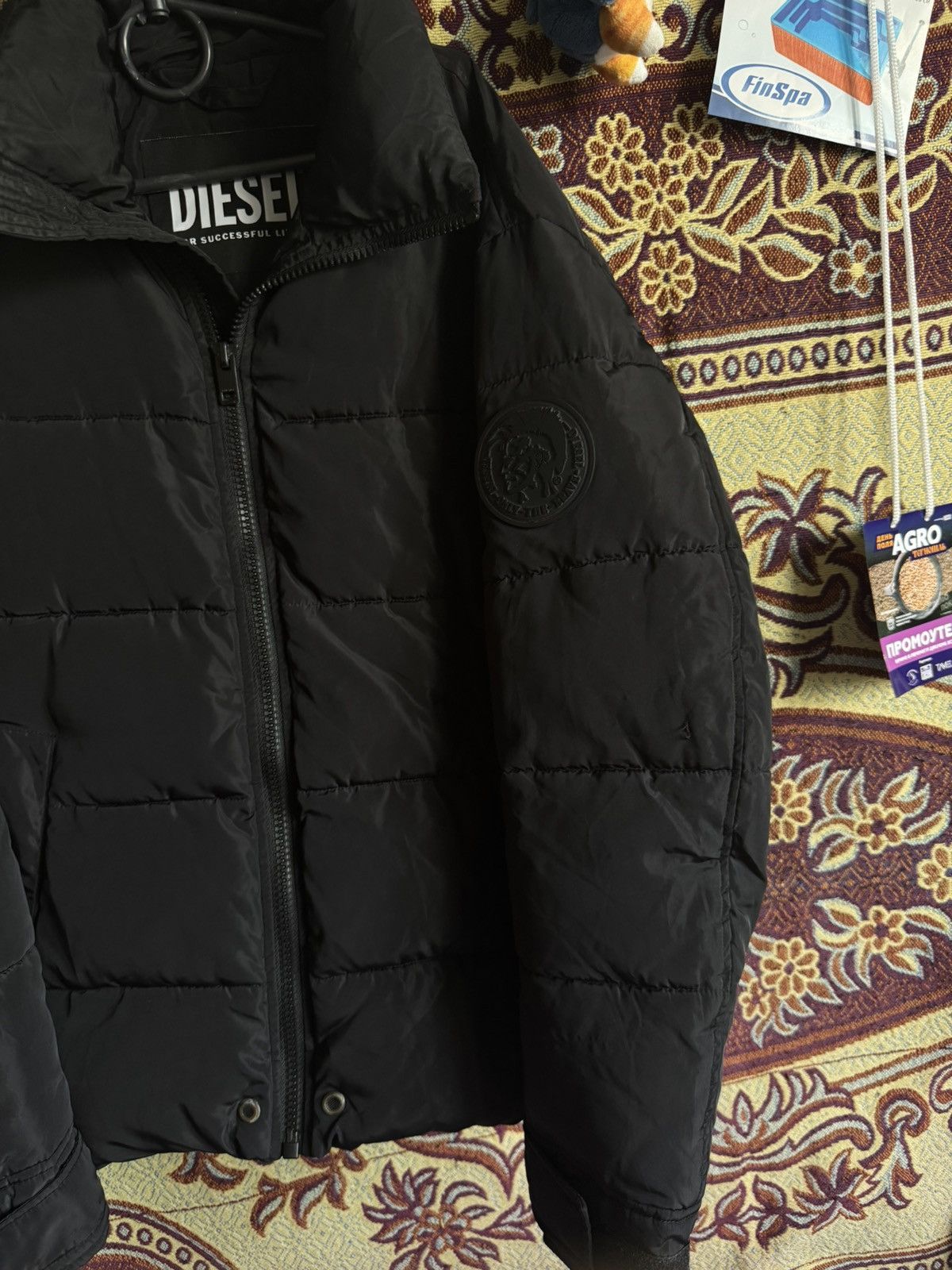 Diesel Vintage Diesel Black Puffer Jacket – Minimal Logo – Y2K Size US L / EU 52-54 / 3 - 3 Thumbnail