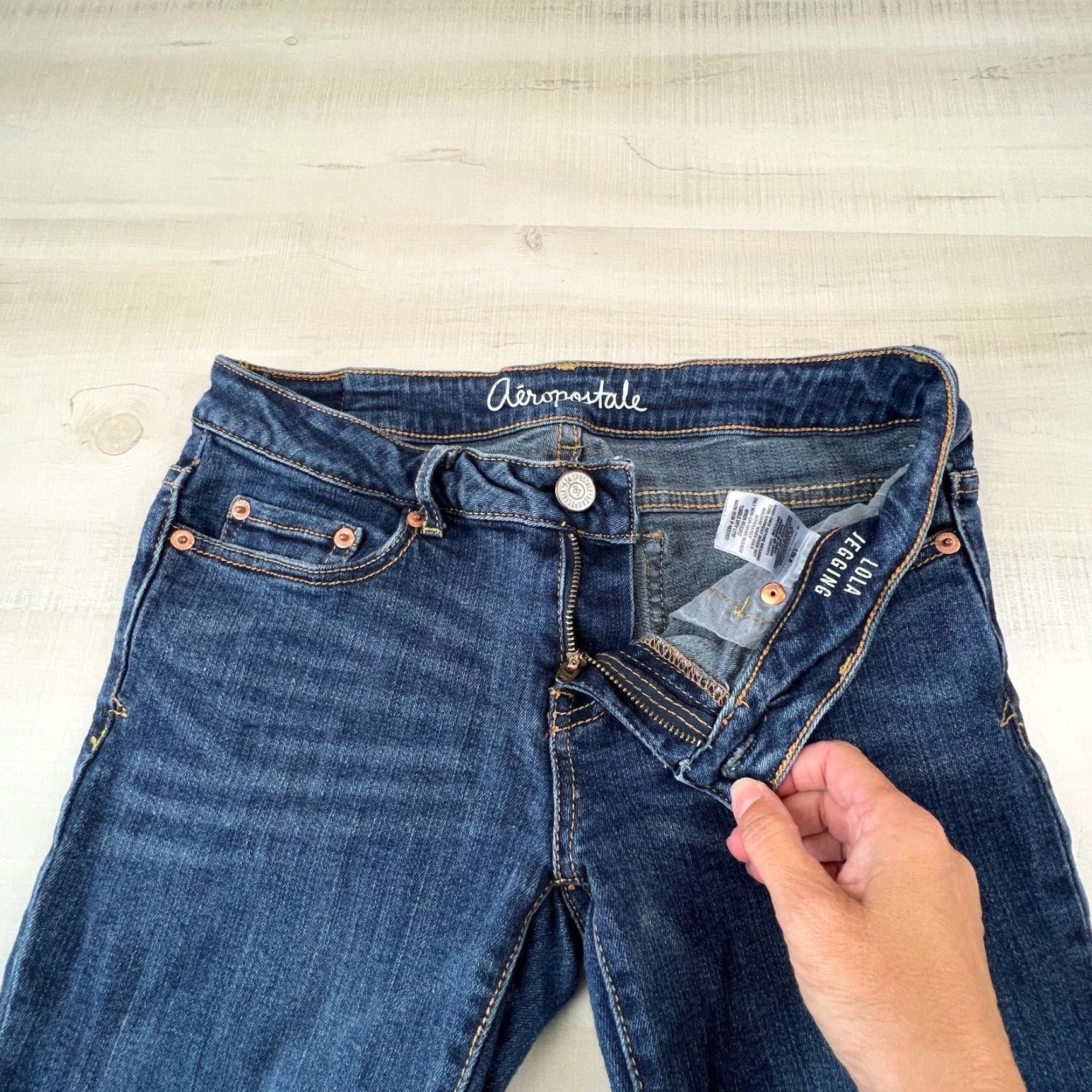 Aeropostale Aeropostale Women Low Rise Distressed Skinny Jeans Lola Jegging Medium Wash Blue Size 4 Size 27" / US 4 / IT 40 - 3 Thumbnail