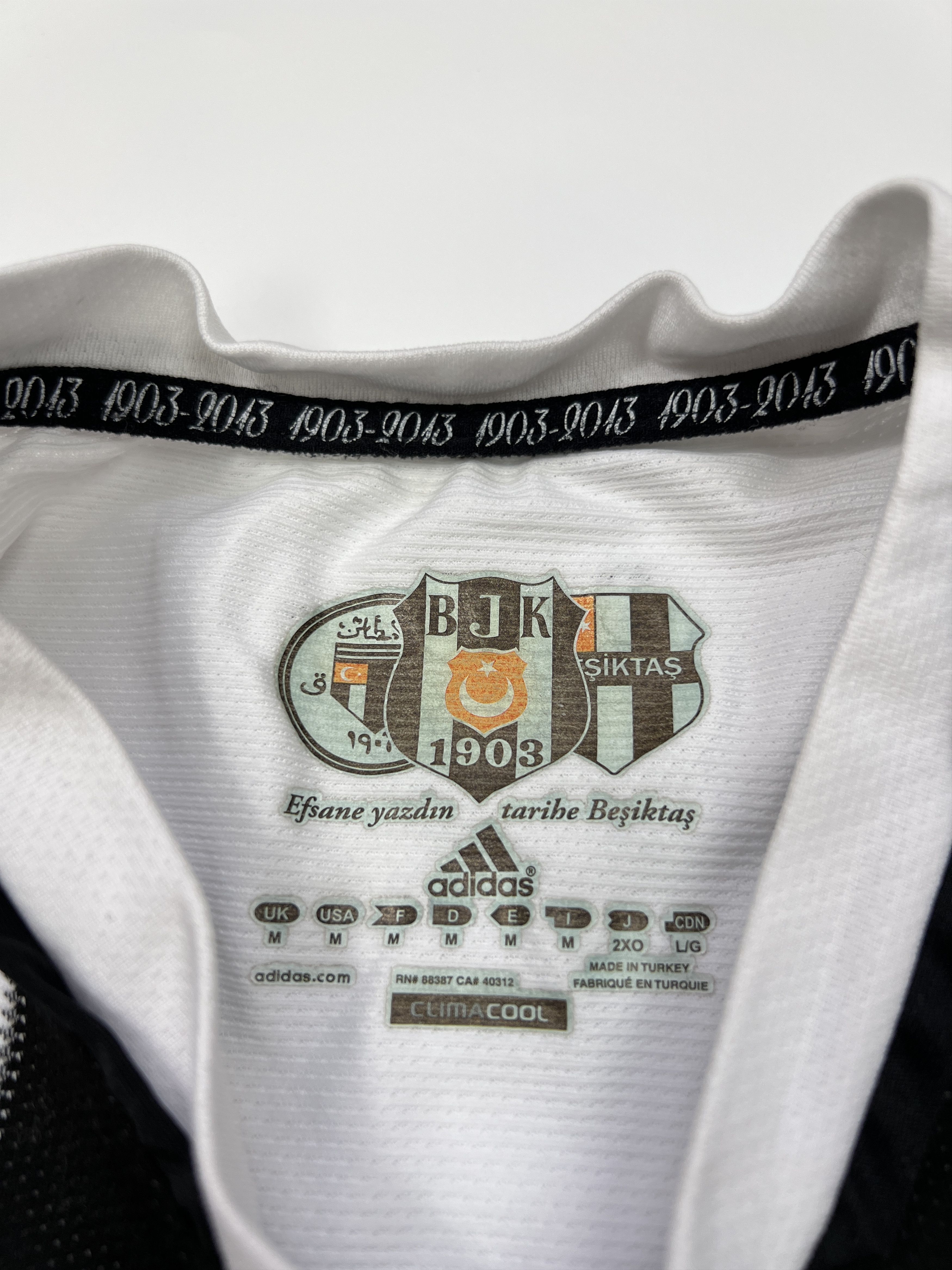 Adidas × Vintage 00s Adidas Beshiktash Toyota Soccer Blokecore Jersey Size US M / EU 48-50 / 2 - 5 Thumbnail