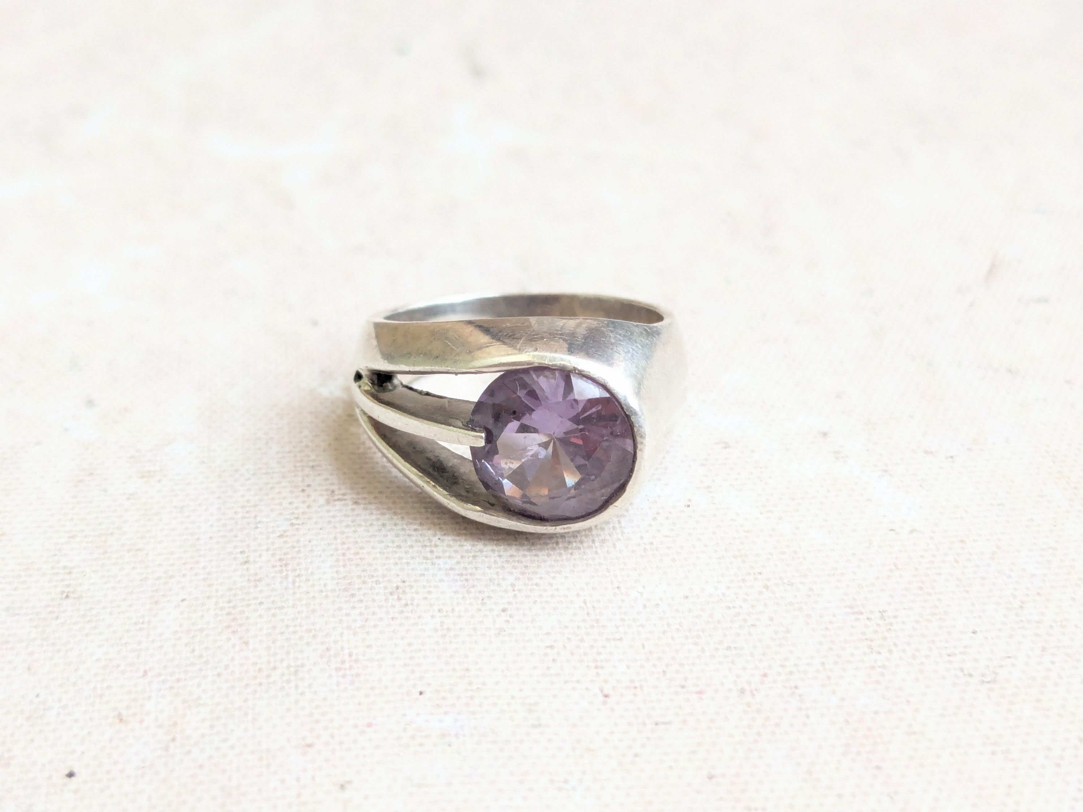 Sterling Silver Vintage Sterling Silver Ring Purple Amethyst 7.75 Art Deco Size ONE SIZE - 2 Thumbnail