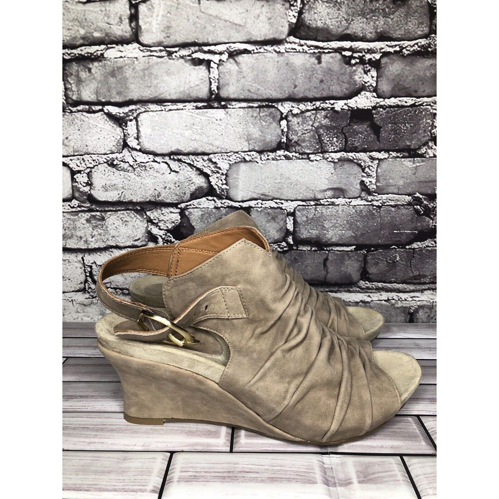Other Earthies Santo Taupe Suede Leather Ankle Wedge Booties Women Size US 10 / IT 40 - 12 Thumbnail