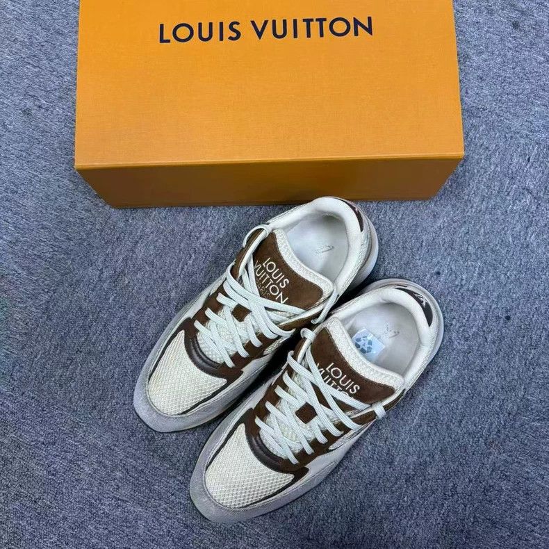 Louis Vuitton Louis Vuitton Brown Run Away denim round-toe lace-up low-c Size US 9 / EU 42 - 1 Thumbnail